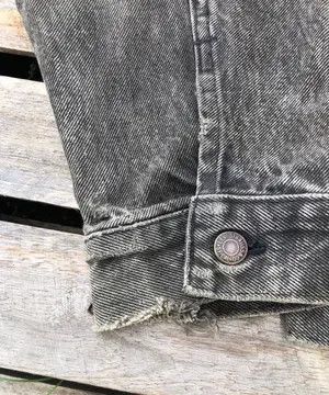 Levi's Vintage 90s Levi's Faded Black Studded Trucker Jacket Size US XL / EU 56 / 4 - 9 Thumbnail