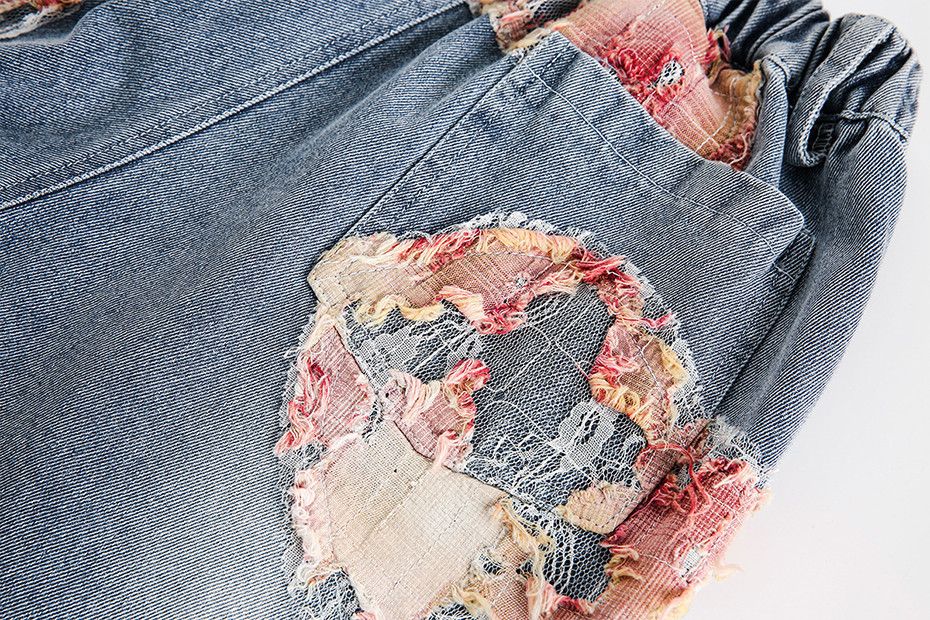 Japanese Brand × Vintage Torn Lace Faded Shorts Jeans Y2K Vintage Style Stretch Waist Size US 31 - 5 Thumbnail