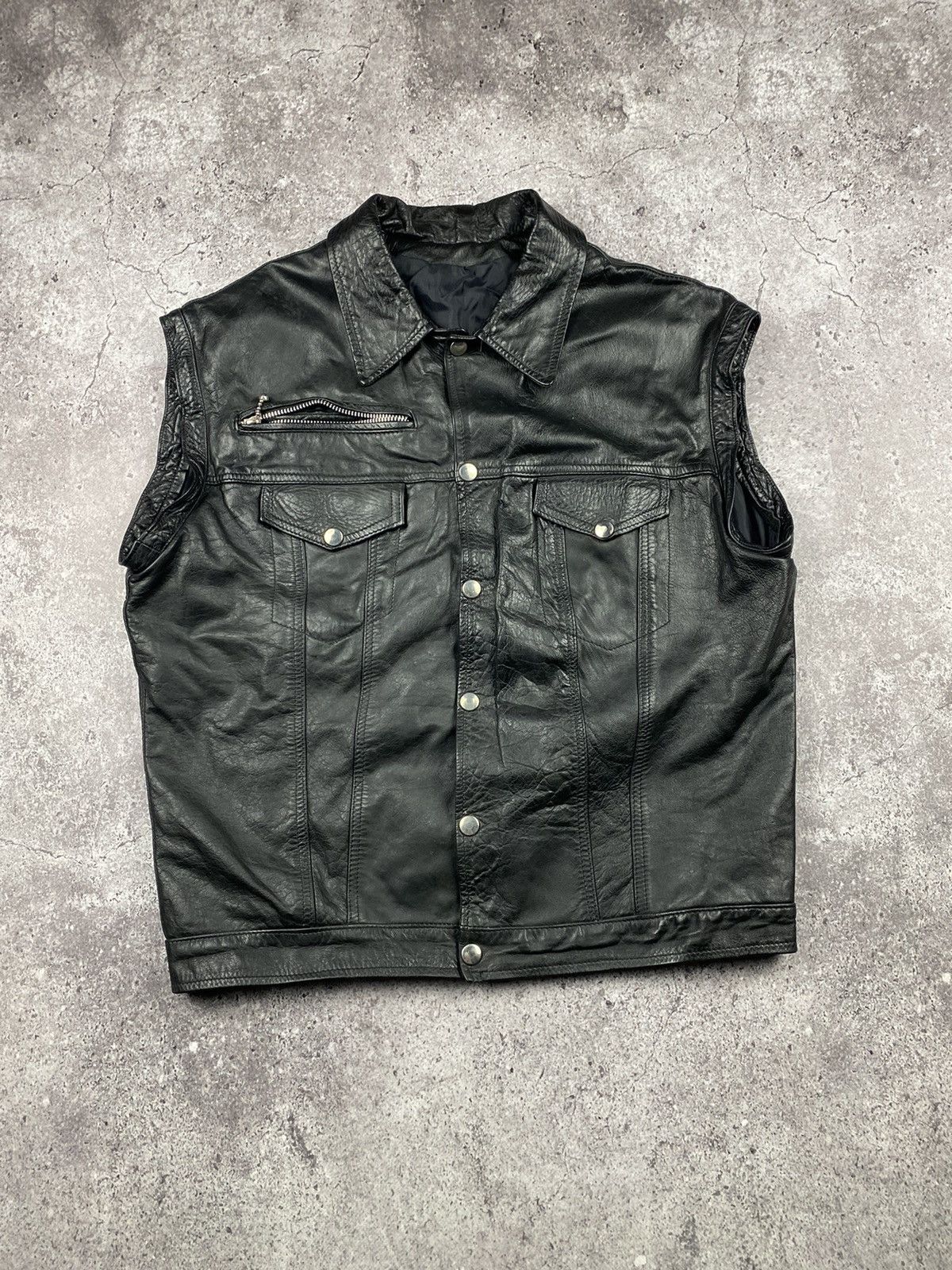 Japanese Brand × Leather Vintage Leather Vest With Many Pockets Streetwear Style Size US L / EU 52-54 / 3 - 1 Thumbnail