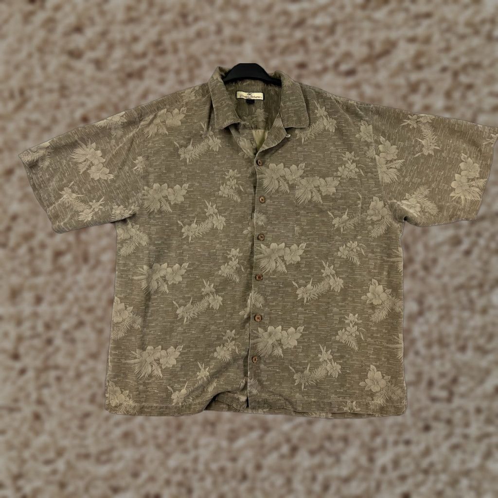 Tommy Bahama VINTAGE Tommy Bahama Shirt Mens Extra Large Beige Floral Hawaiian Button Up Silk Camp Size US XL / EU 56 / 4 - 1 Thumbnail