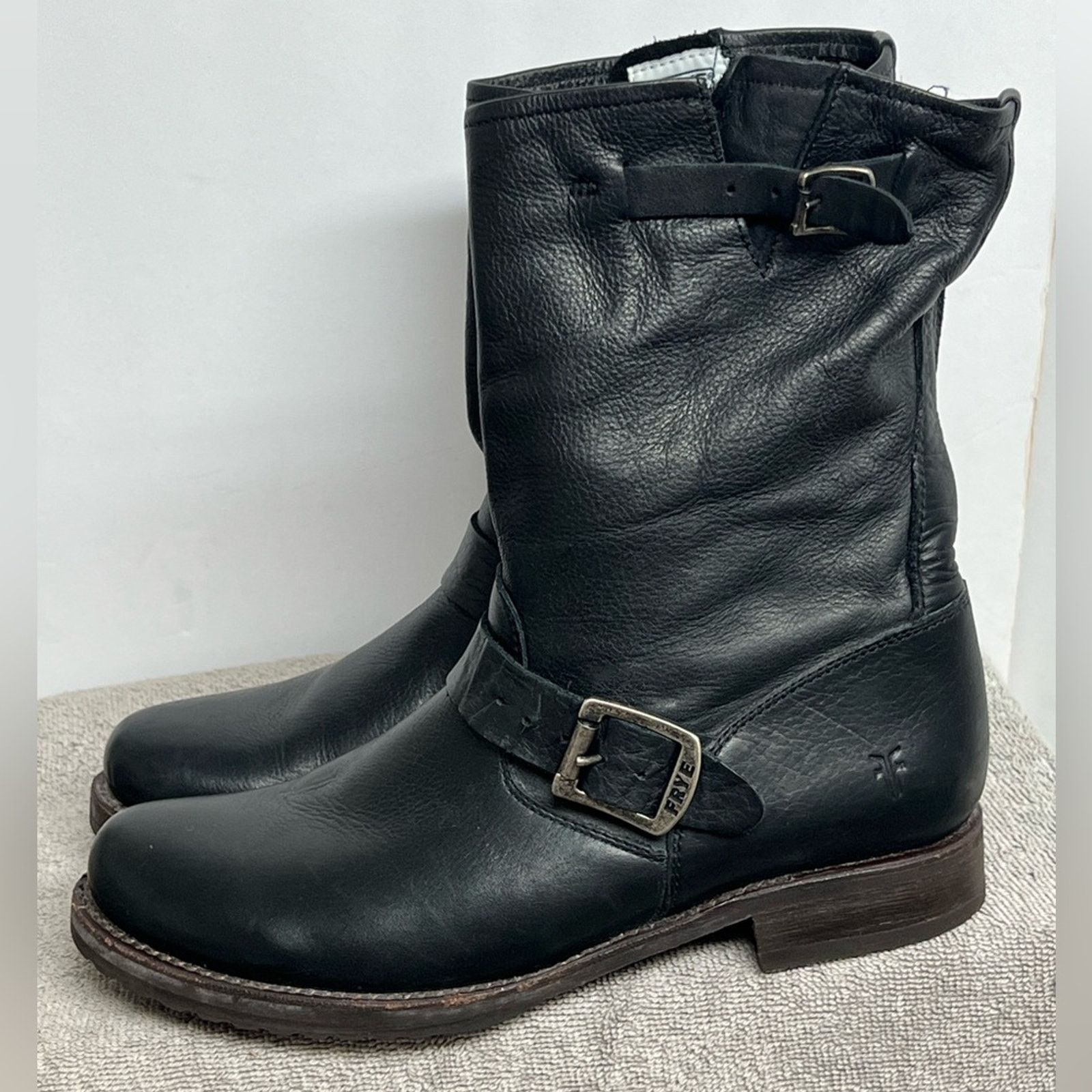 Frye Women's Veronica Short Soft Leather Black Slouchy Boots