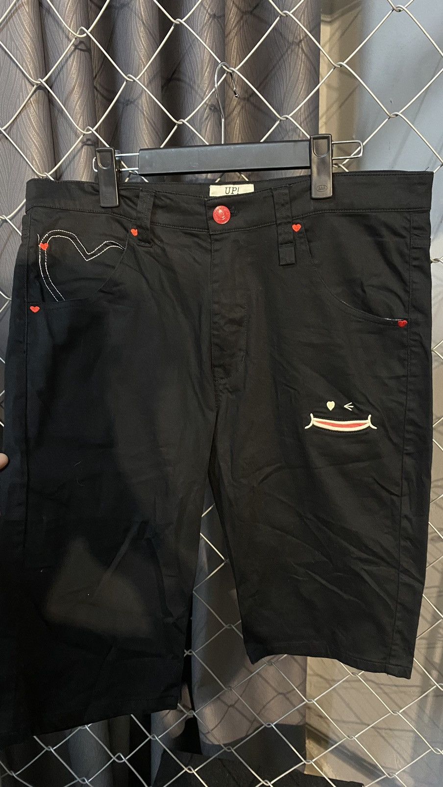 Designer × Japanese Brand UP SMILE😛 BIG LOVE SHORT PANTS BLACK MADEINSMILE JAPAN Size US 35 - 3 Thumbnail