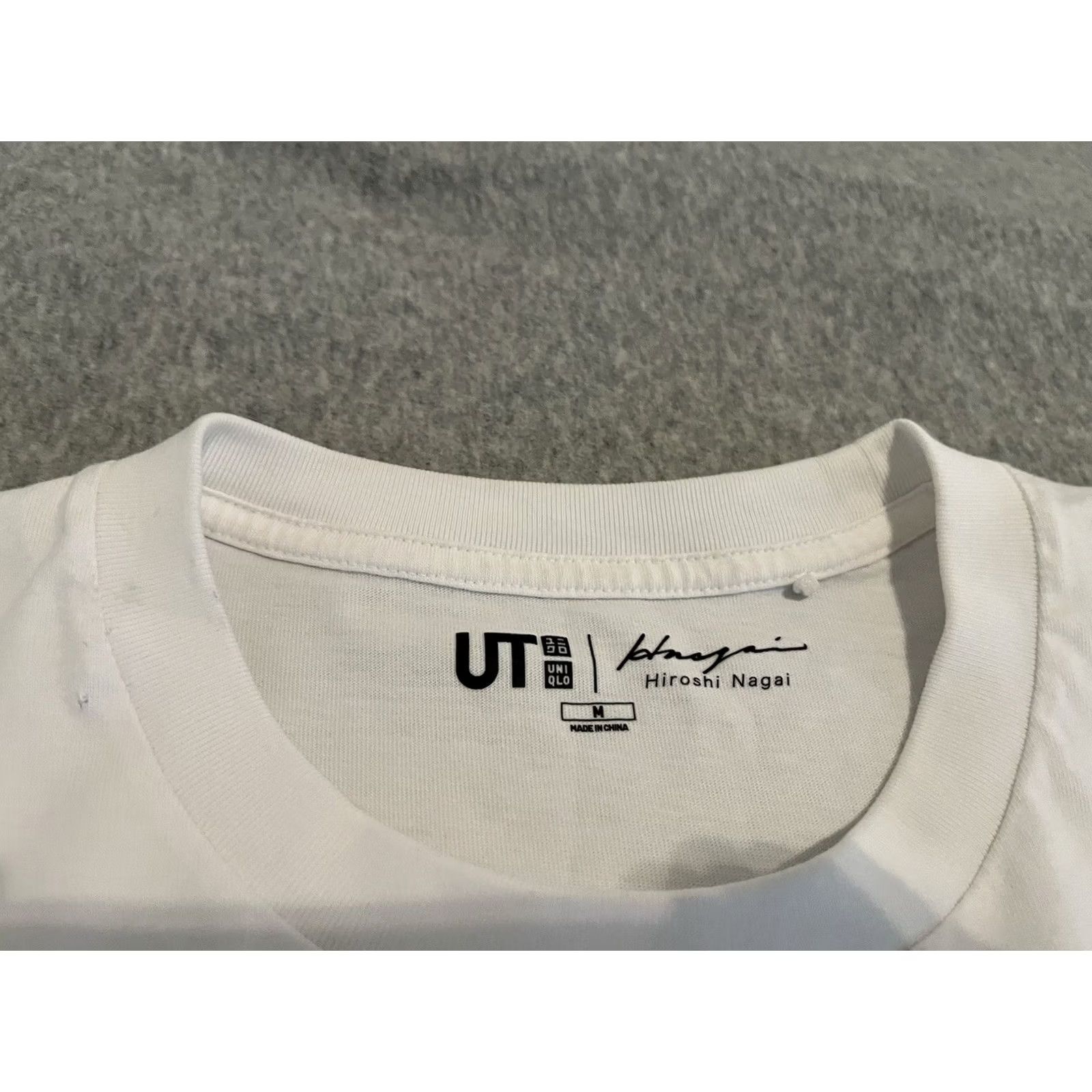 Uniqlo UNIQLO UT Graphic White T-Shirt Medium Mens M Size US M / EU 48-50 / 2 - 5 Thumbnail