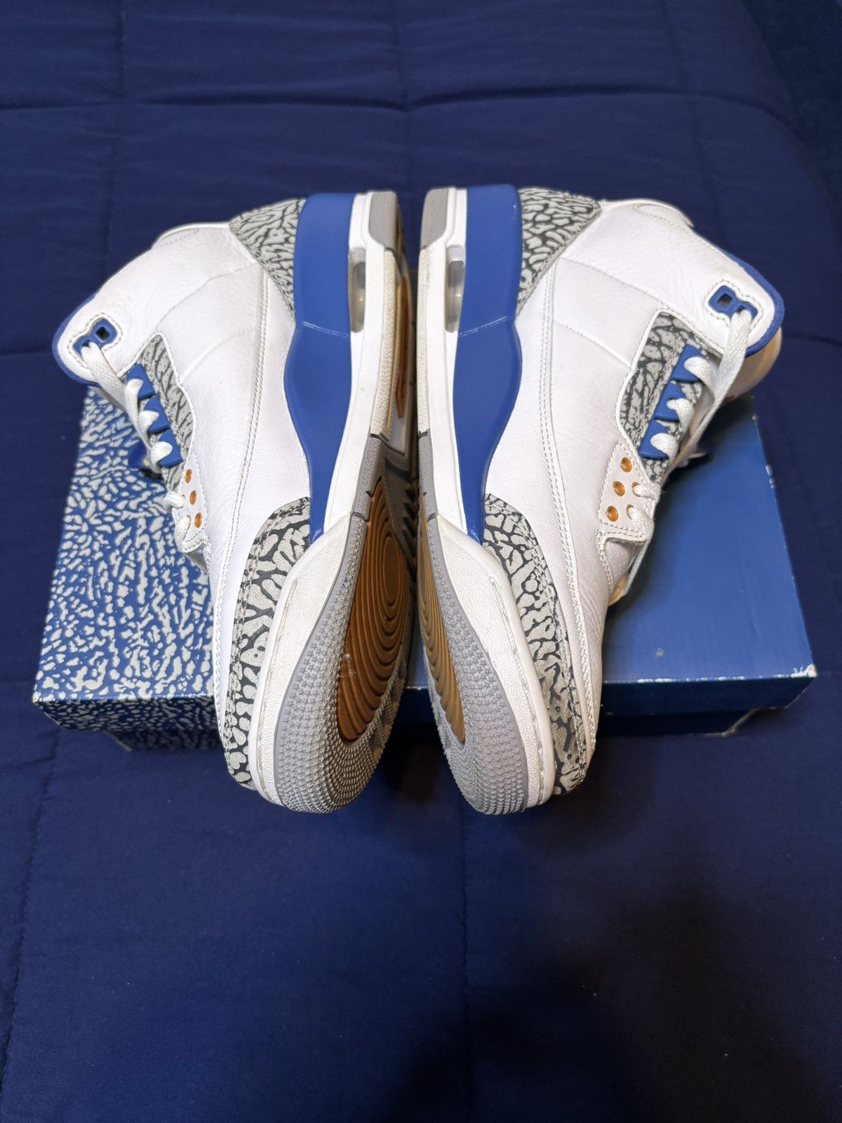 Jordan Brand Jordan 3 Retro Washington Wizards 2023 Size 10 Size US 10 / EU 43 - 4 Thumbnail