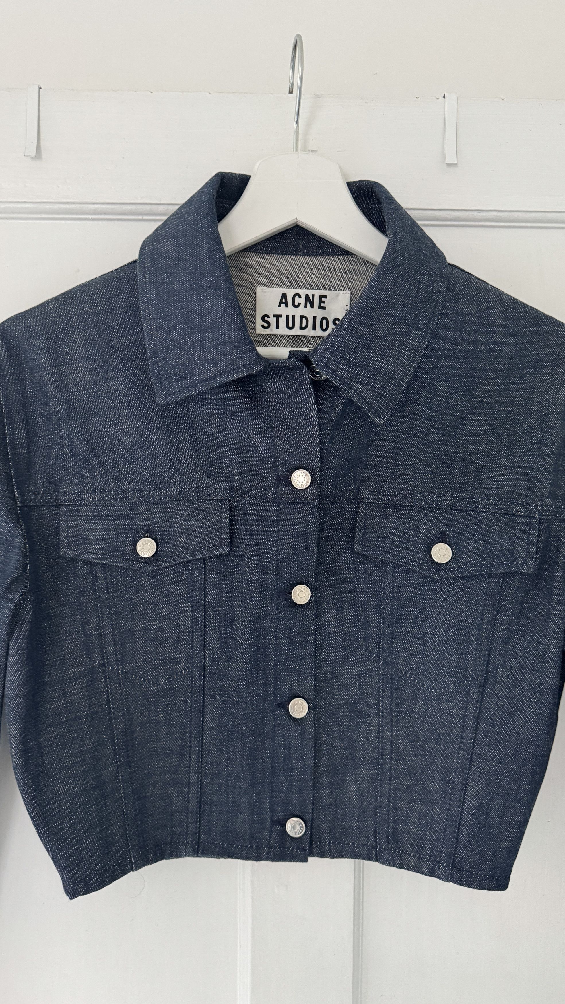 Acne Studios Acne Studios Cropped Denim Jacket in Raw Indigo Size XS / US 0-2 / IT 36-38 - 9 Thumbnail