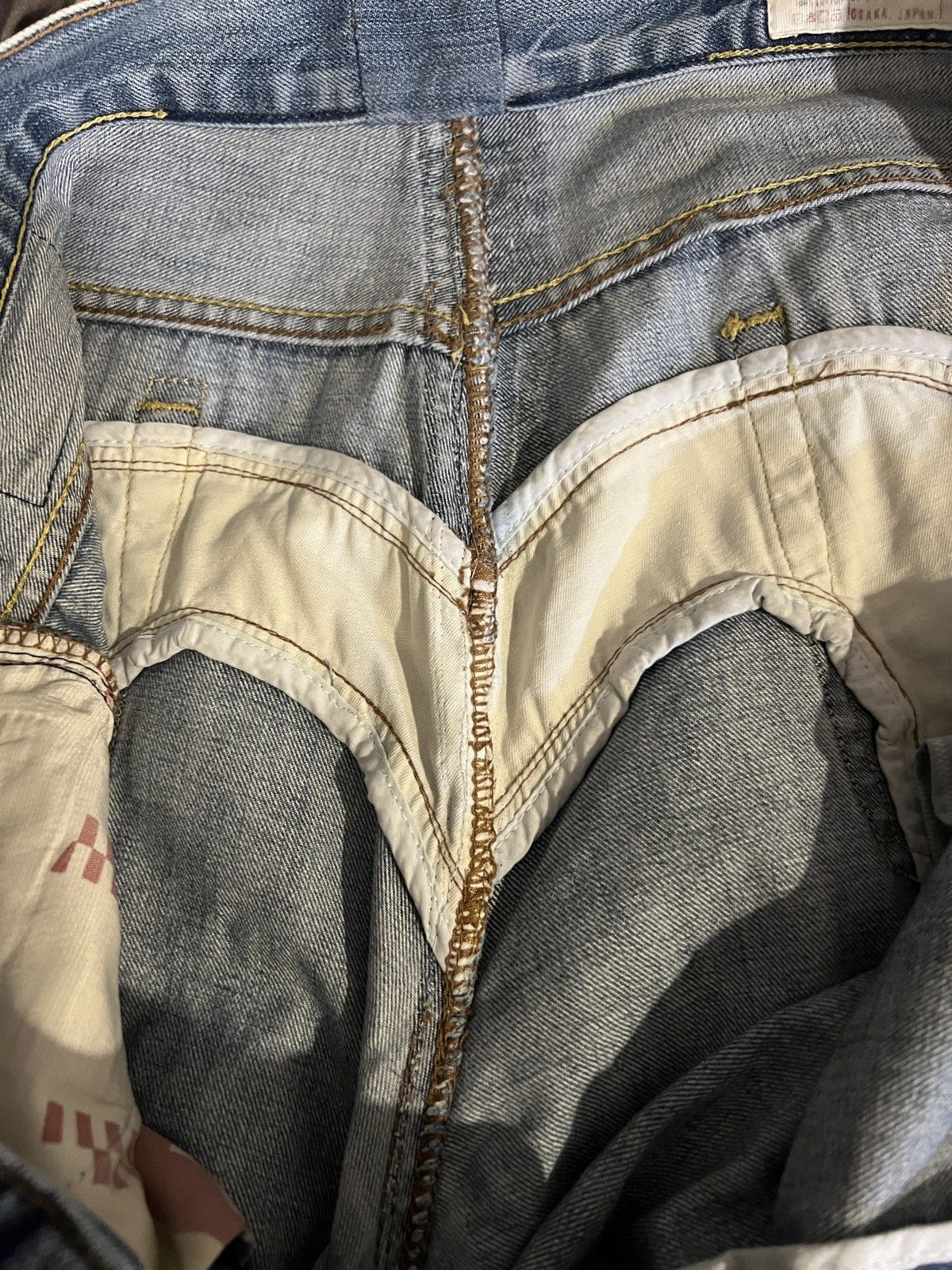 Evisu Evisu : Distressed Denim Jeans Embroider Logo Pocket Size US 38 / EU 54 - 24 Thumbnail