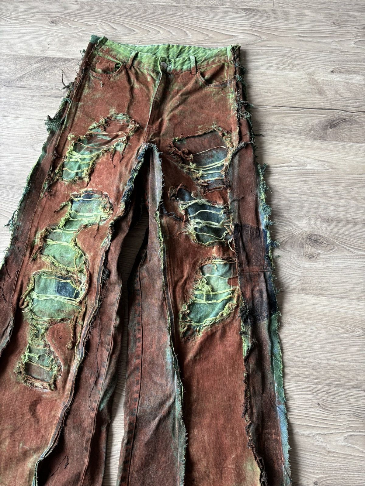 Handmade out-seam distressed hand-painted jeans y2k archive opium Size US 31 - 3 Thumbnail