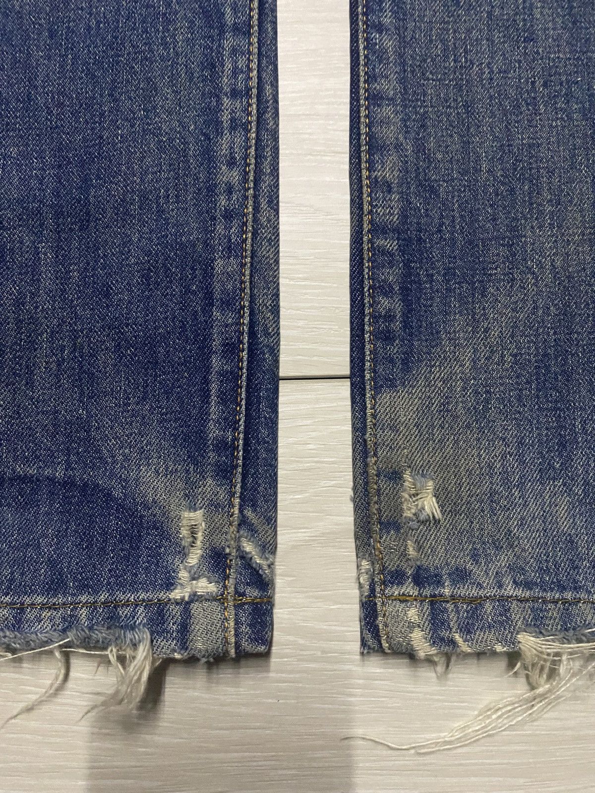 Japanese Brand Vintage Cox Casual Clothing Mud Wash Distressed Loose Jeans Size US 30 / EU 46 - 12 Thumbnail