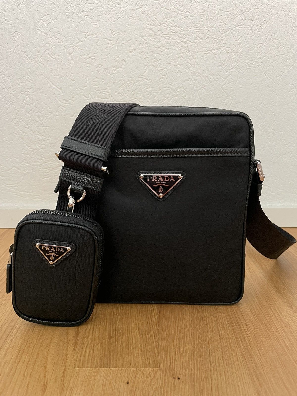 Prada Prada Re-Nylon & Saffiano Shoulder Bag Size ONE SIZE - 5 Thumbnail