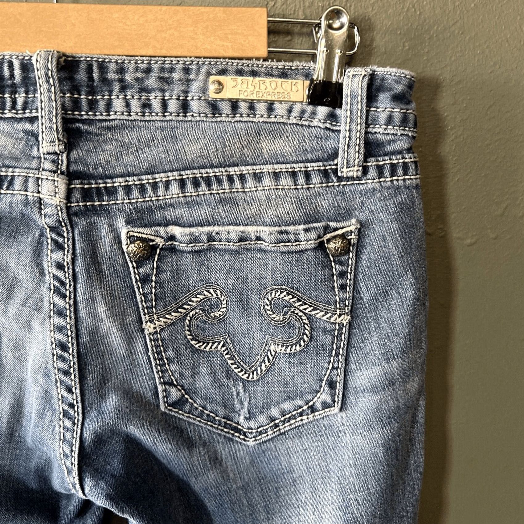 Express VINTAGE? No — ReRock Express Jeans Womens 4R Blue Denim Skinny Embroidered Hardware Logo Jeans (Blue) 30in Waist 31in Inseam Size 27" / US 4 / IT 40 - 5 Thumbnail