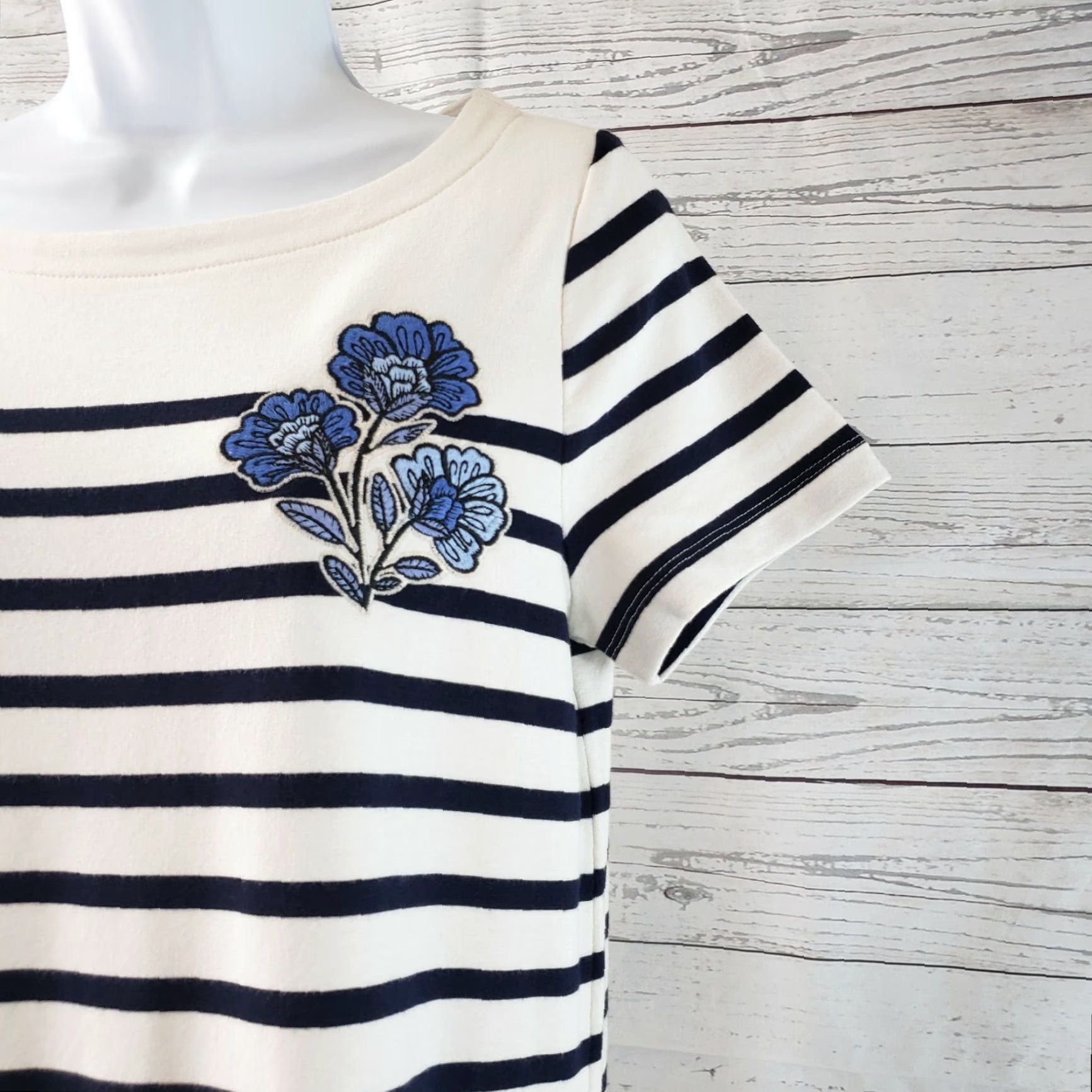 Loft VINTAGE Ann Taylor LOFT Womens Dress Sz XS Striped Blue Floral Short Sleeve Cotton Blend Size 26" / US 2 / IT 38 - 2 Thumbnail