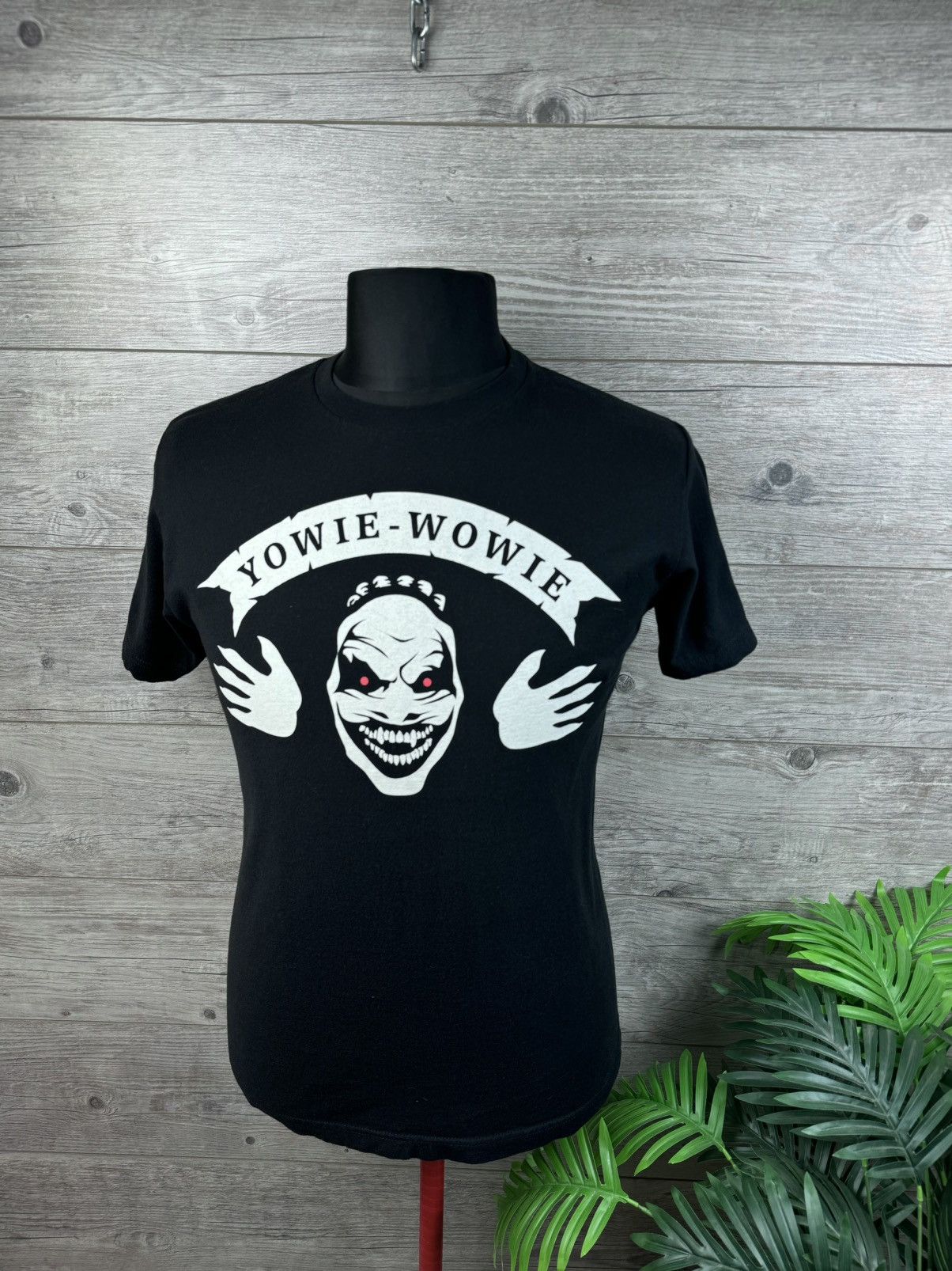 Other HOWIE WOWLE TEE T-SHIRT MOVIE ROCK SIZE M Size US M / EU 48-50 / 2 - 2 Thumbnail