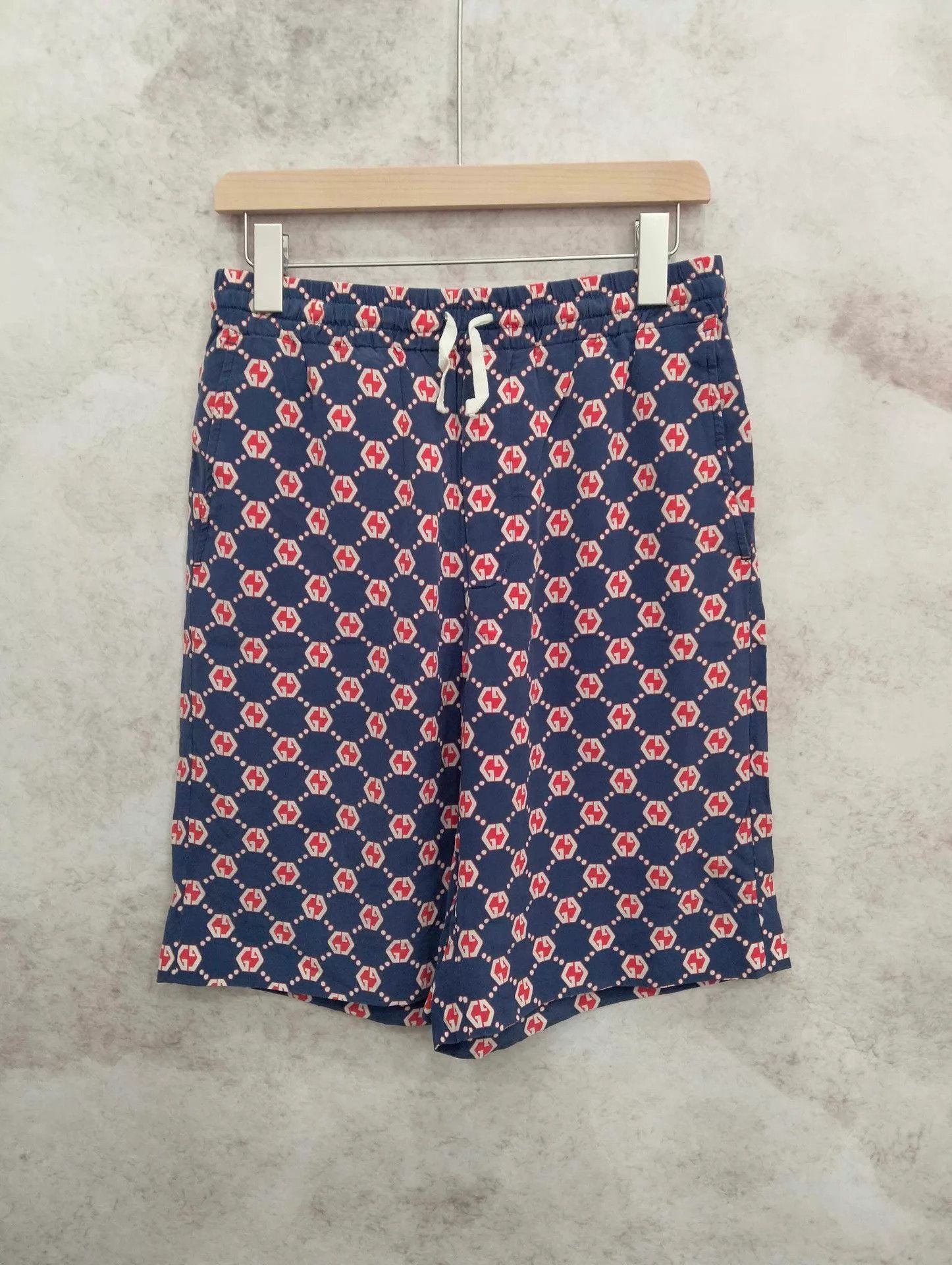 Gucci Blue Patterned Drawstring Casual Shorts Size US 30 / EU 46 - 1 Thumbnail