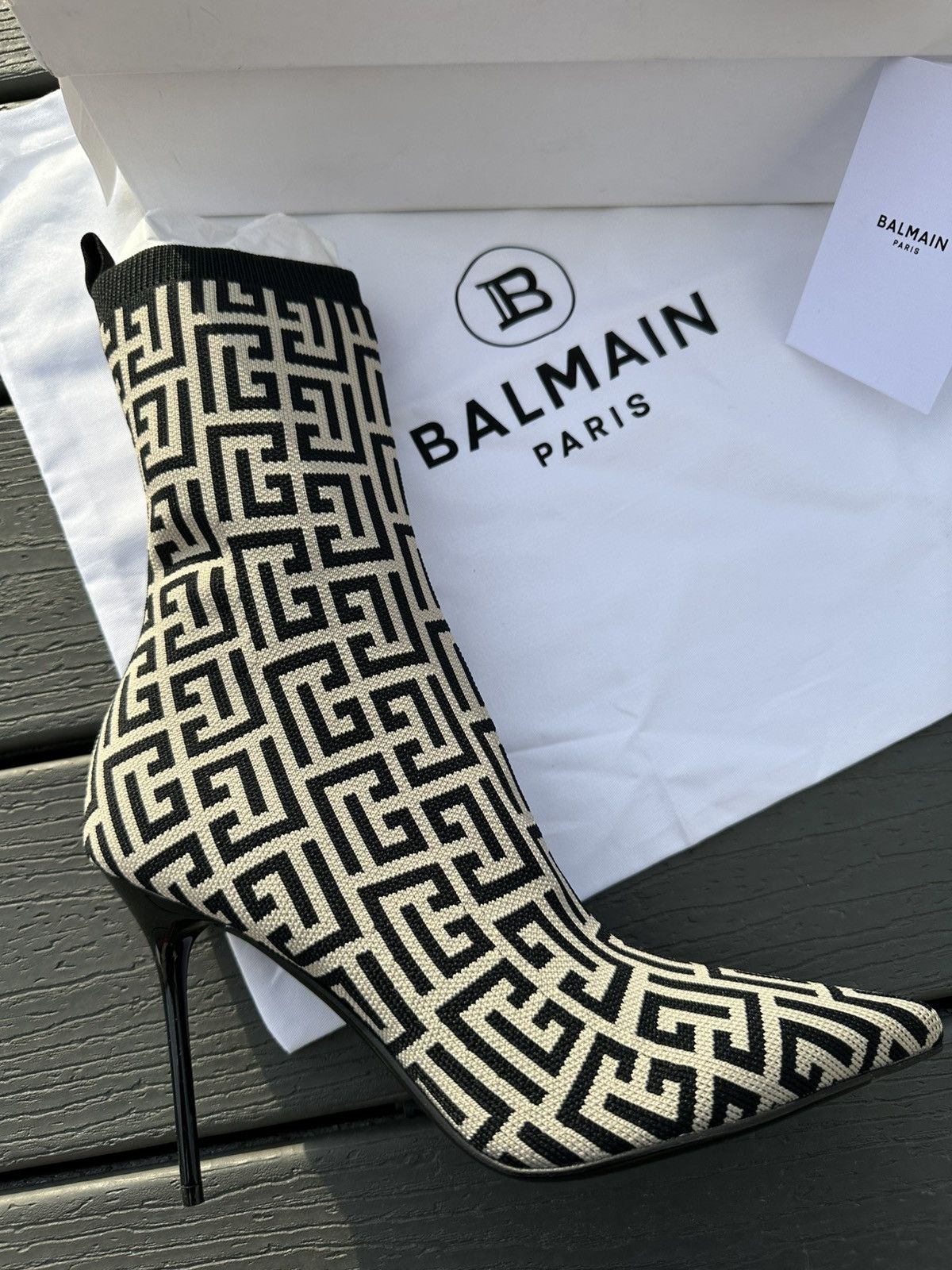 Balmain Balmain Paris Skye Stretch Knit Ankle Boot EU 40 Women US 10 Size US 10 / IT 40 - 2 Thumbnail