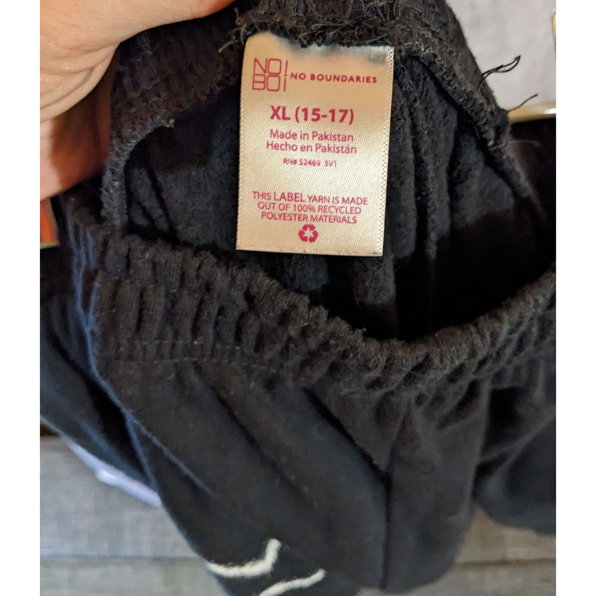 Other No Boundaries Black Joggers With Colorful Butterfly Designs Size 32" / US 10 / IT 46 - 3 Thumbnail
