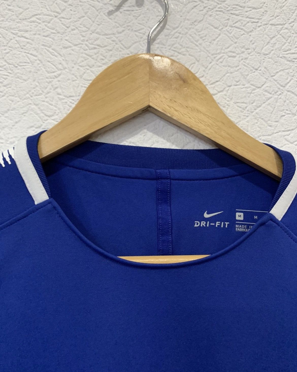 Nike CHELSEA NIKE CARABAO TRAINING SOCCER JERSEY FOOTBALL Size US M / EU 48-50 / 2 - 3 Thumbnail