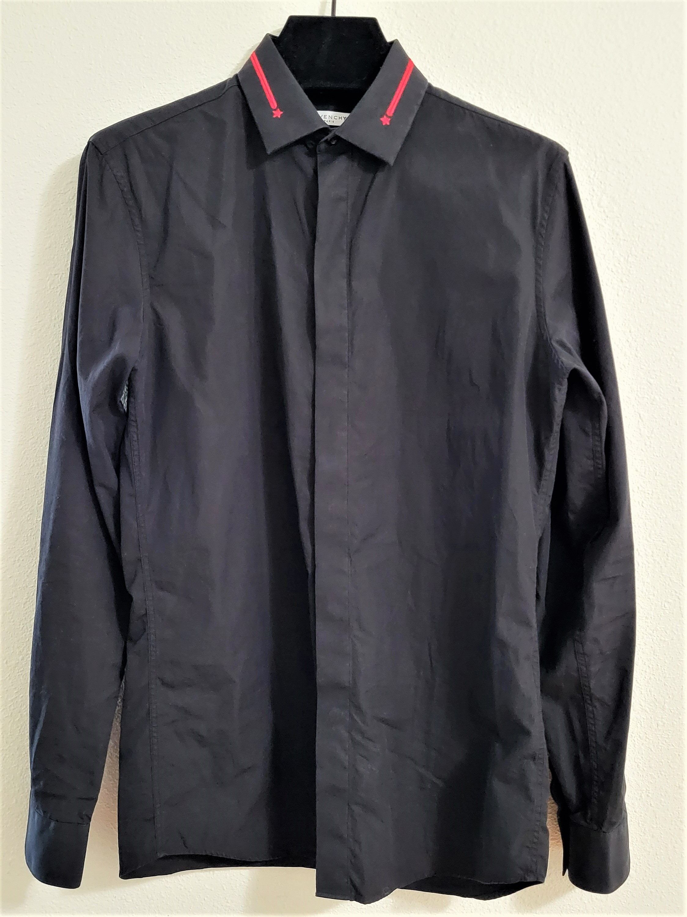 Givenchy $550 Embroidered Red Star Button Up Size US M / EU 48-50 / 2 - 2 Thumbnail