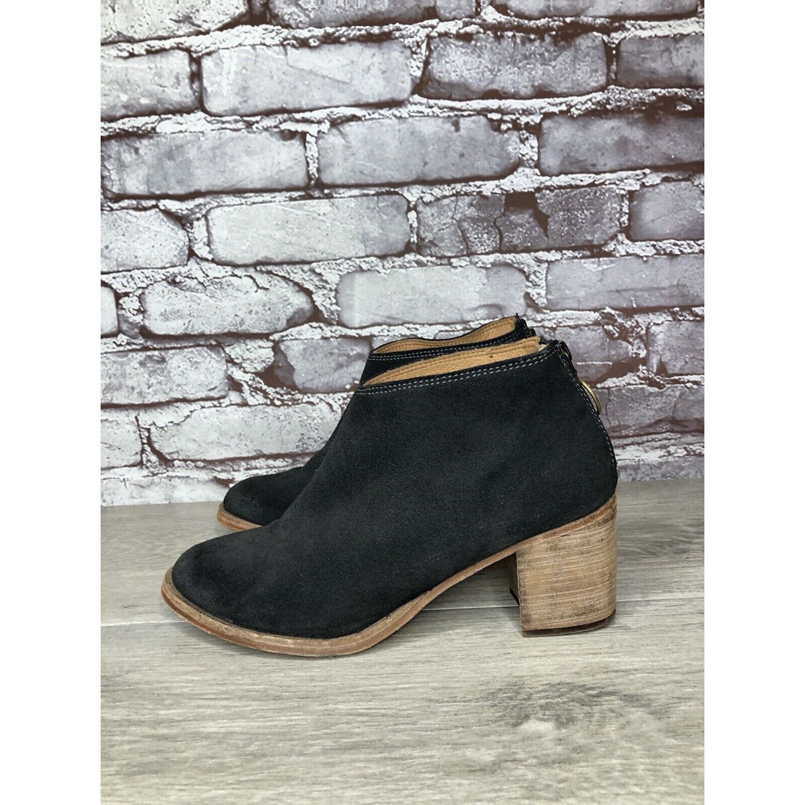 beek BEEK Falcon Black Suede Leather Back Zip Stacked Heel Bootie Size US 7 / IT 37 - 10 Thumbnail