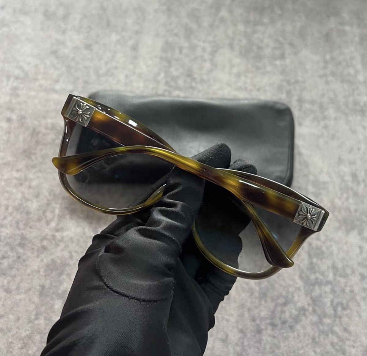 Chrome Hearts Chrome Hearts Tortoiseshell Sunglasses with Silver Hardware Size ONE SIZE - 3 Thumbnail