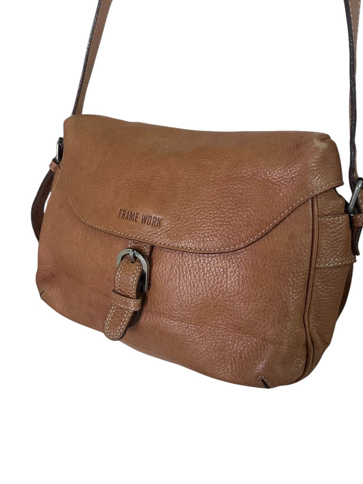 Japanese Brand Vintage FRAME WORK cross body bag leather rare Size ONE SIZE - 5 Thumbnail