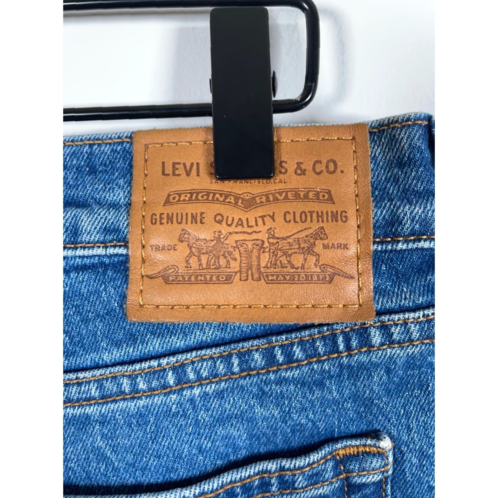 Levi's VINTAGE Levi's Premium Wedgie Fit Straight Leg Jeans Women's 32 Blue Denim Big E Tab Jeans Women 32 Blue Denim 5-Pocket Classic Retro Hipster Ladies Size 24" / US 00 / IT 34 - 3 Thumbnail
