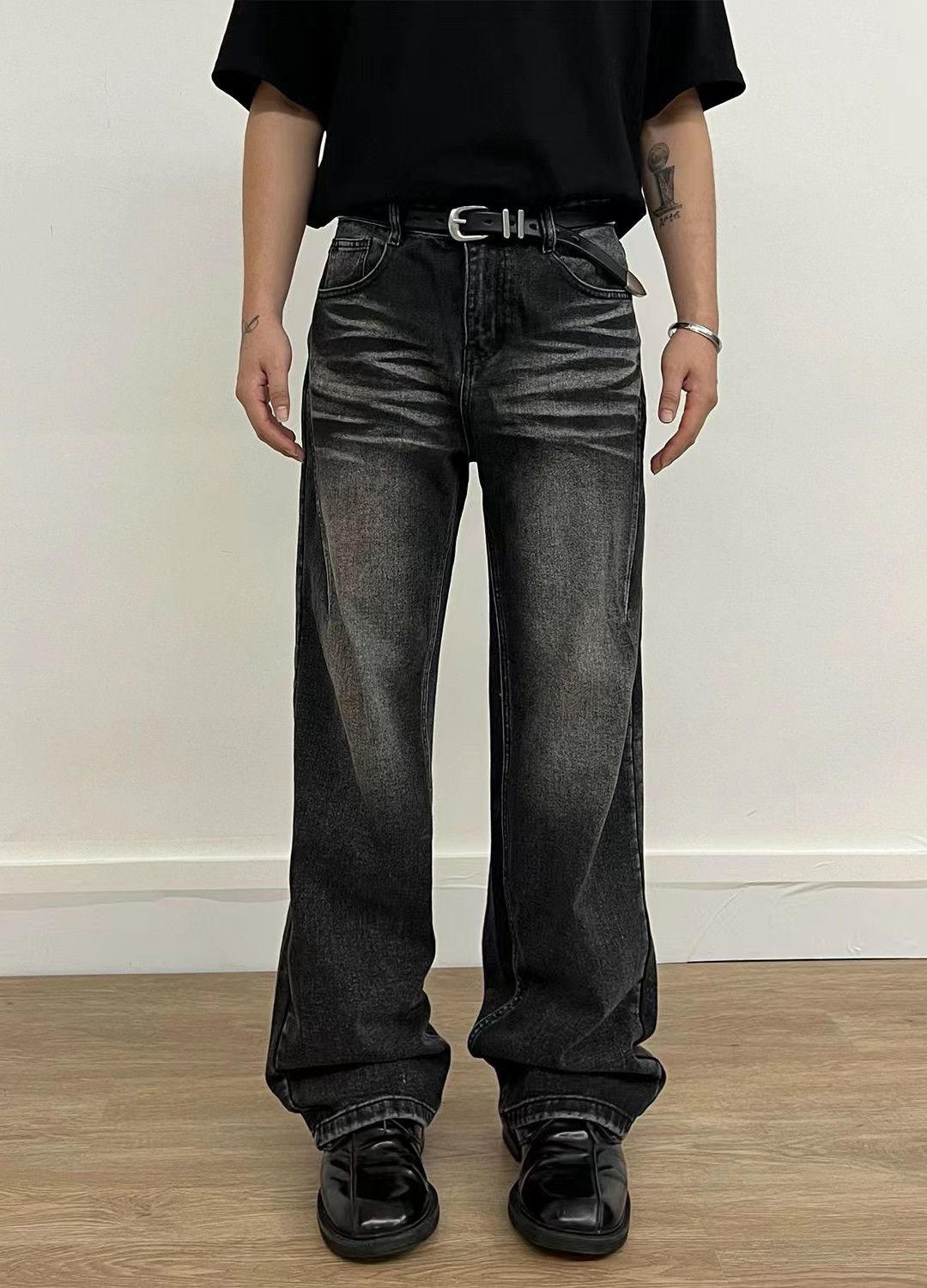 Vintage washed black micro-flare casual jeans