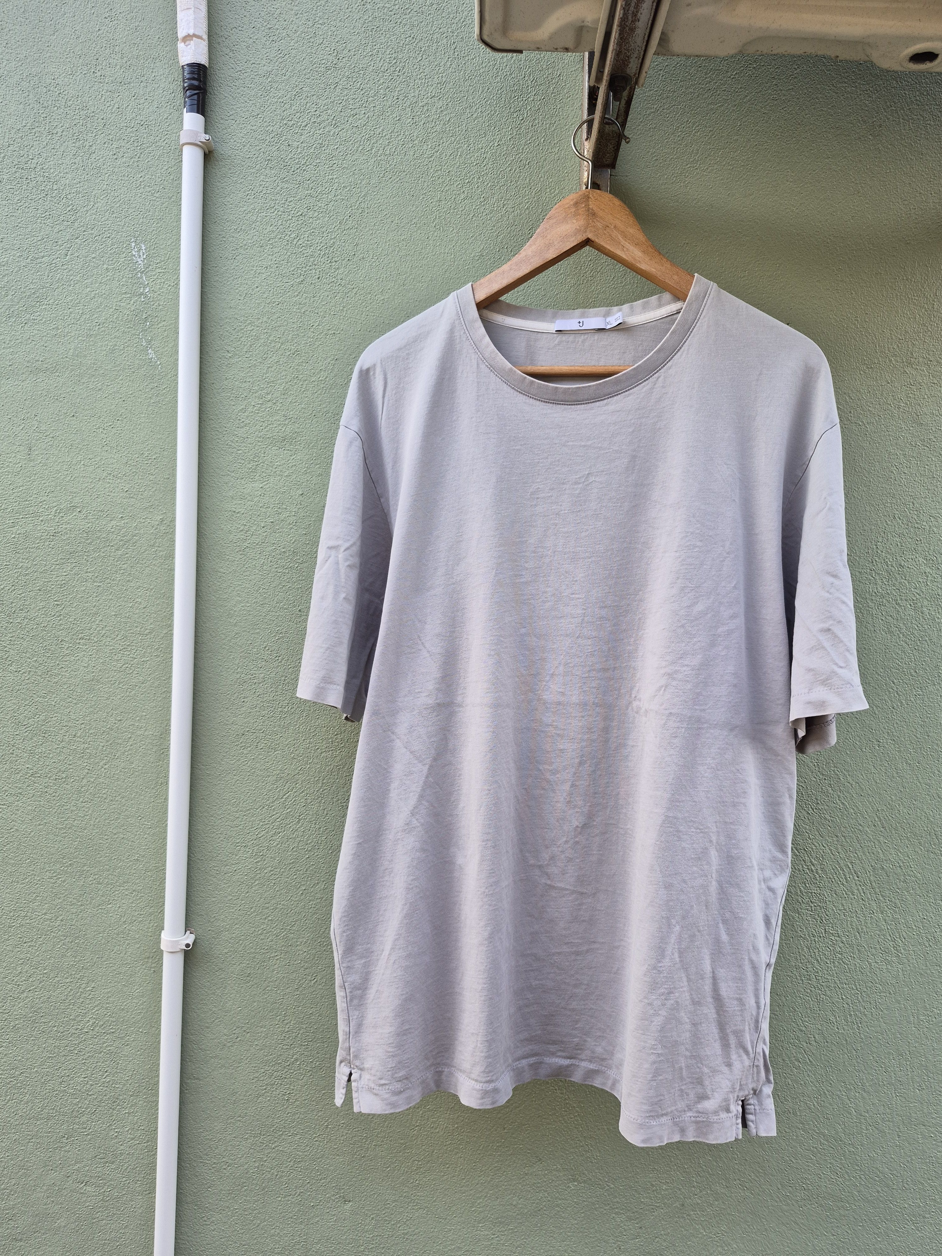 Japanese Brand × Uniqlo 🔥Uniqlo +J Jil Sander Basic Tee Size US XL / EU 56 / 4 - 1 Thumbnail