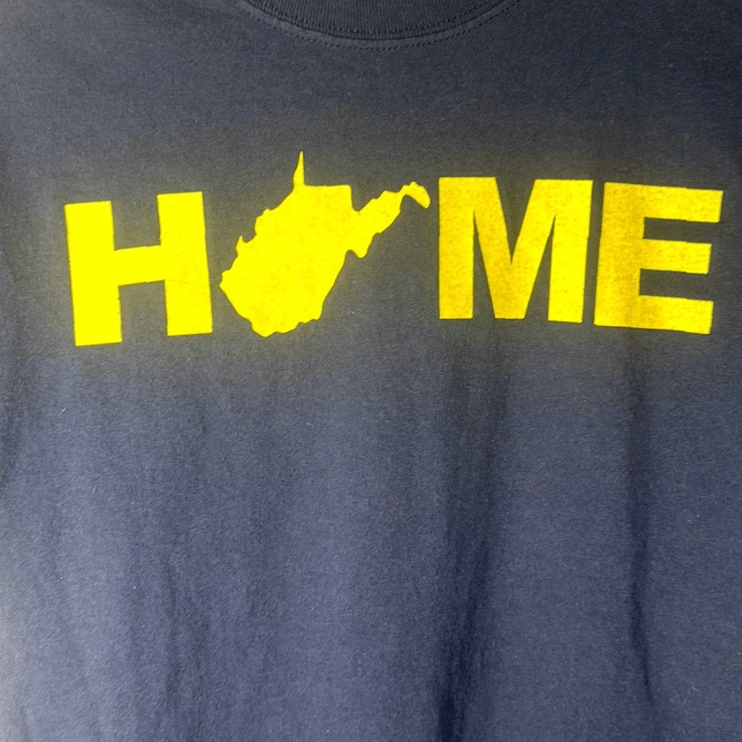 Gildan West Virginia Mountaineers WVU Home Mountaineer Pride Tshirt M Medium Women Multicolor T-Shirt Gildan Regular Size M Size M / US 6-8 / IT 42-44 - 2 Thumbnail