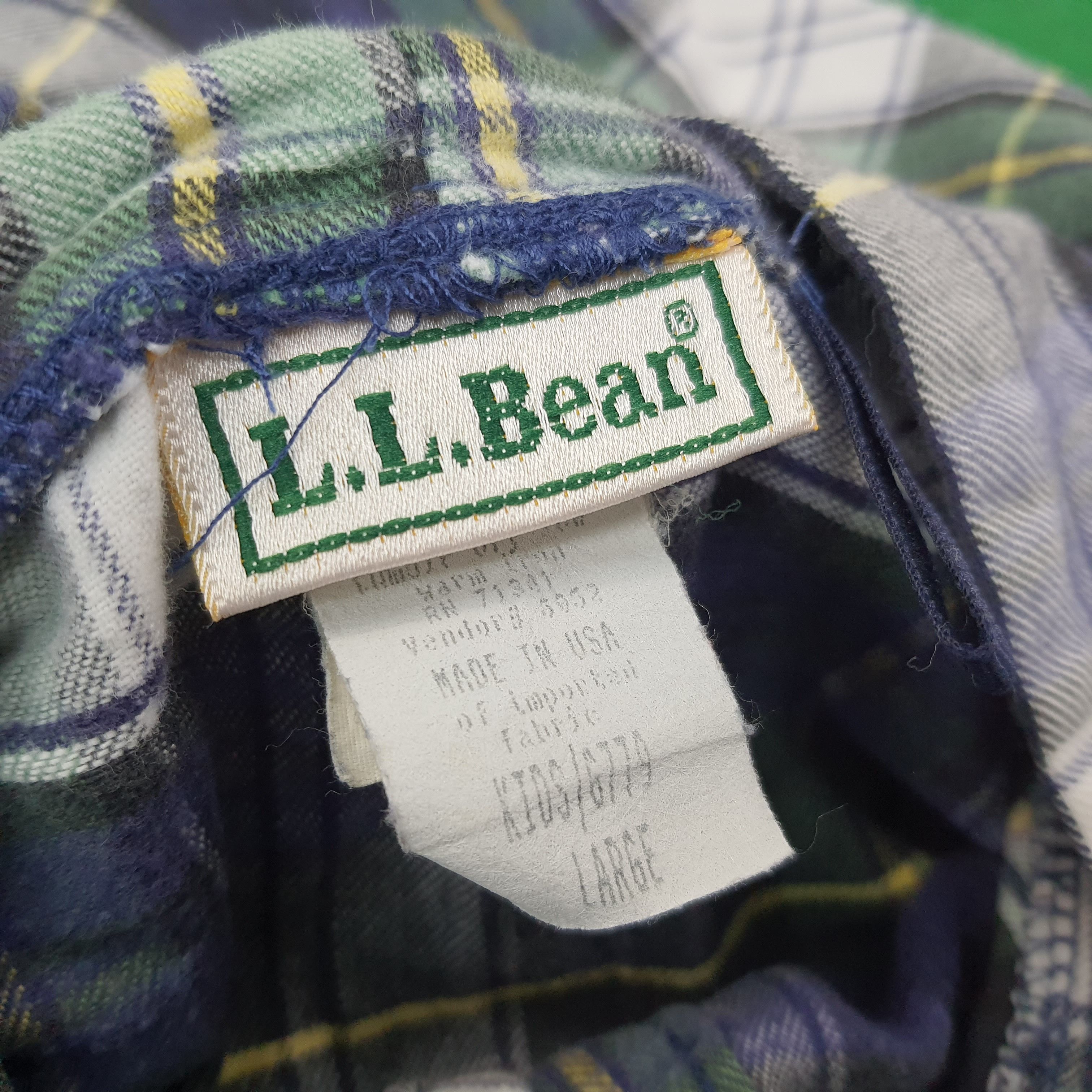 L.L. Bean Vintage L.L. Bean Long Sleeve Hoodie Tshirt C259N12 Size US L / EU 52-54 / 3 - 6 Thumbnail