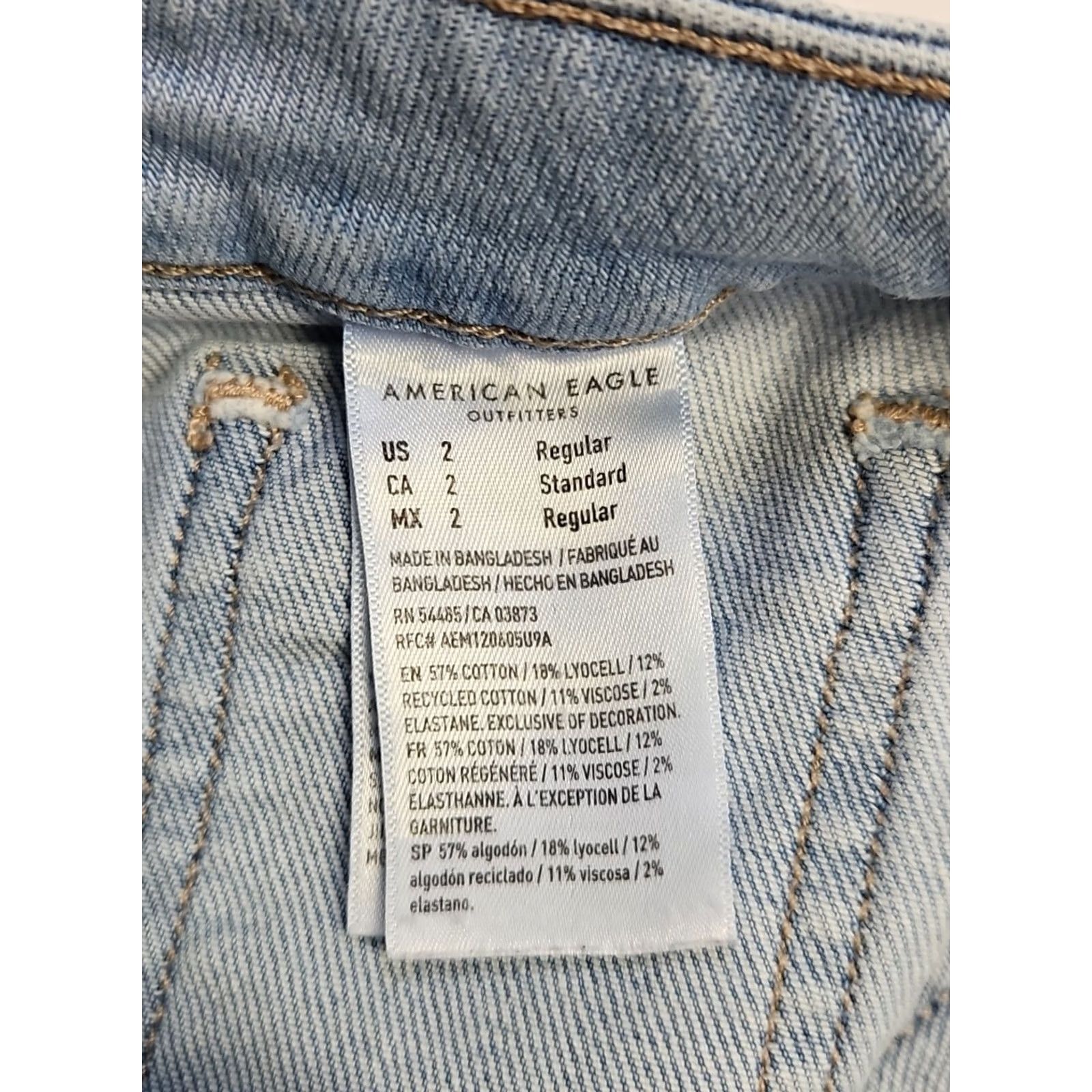 American Eagle Outfitters American Eagle Outfitters Women’s Jeans Wide-Leg Light Wash High Rise Stretch Denim 2 XS? Size 42" / US 20 - 6 Thumbnail