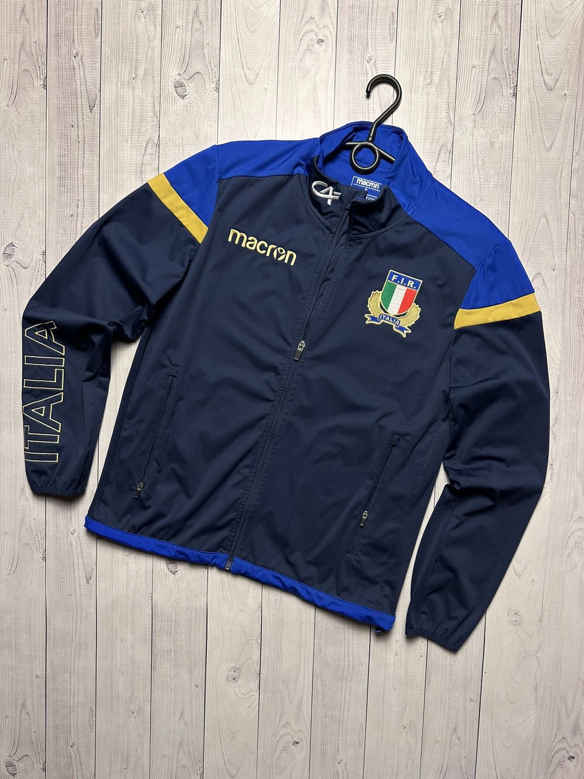 image of Soccer Jersey Vintage Italia Soccer Jacket Size S Logo in Blue, Men's