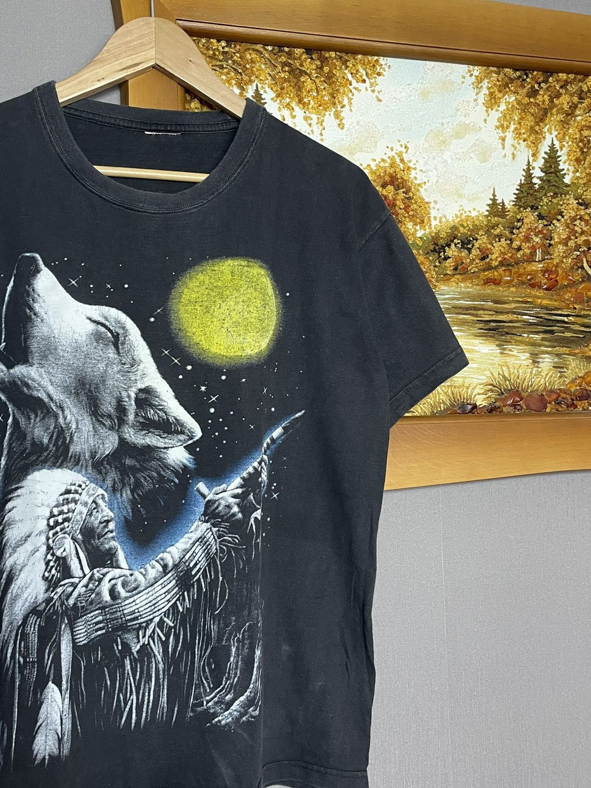 Vintage Vintage Faded Native American Wolf Hippie Rock Rare T-shirt Size US L / EU 52-54 / 3 - 4 Thumbnail
