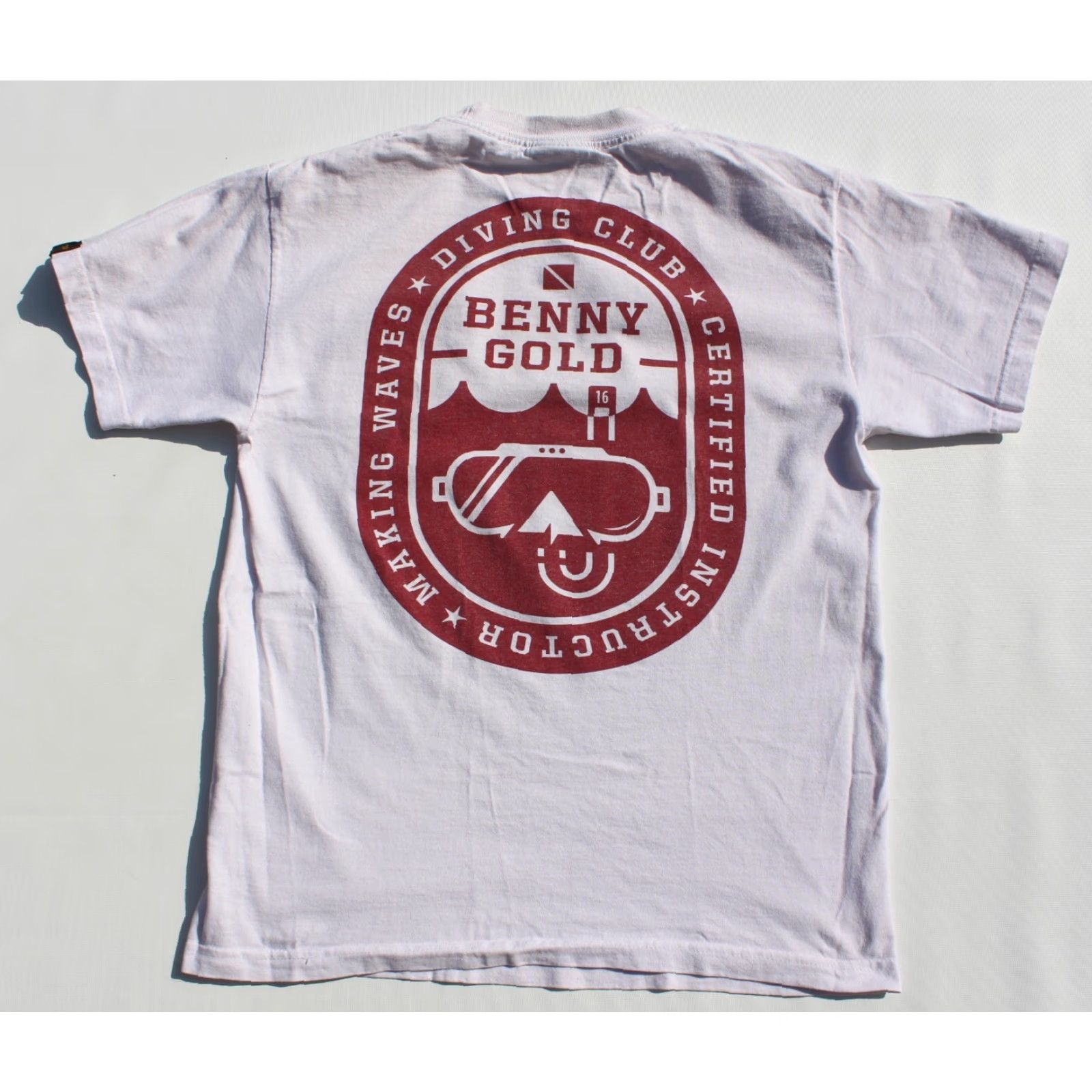 Vintage Benny Gold Pocket T Shirt Diving Club White M Unisex Adults Short Sleeve Shirts Pockets San Francisco Skateboarding Size US M / EU 48-50 / 2 - 2 Thumbnail