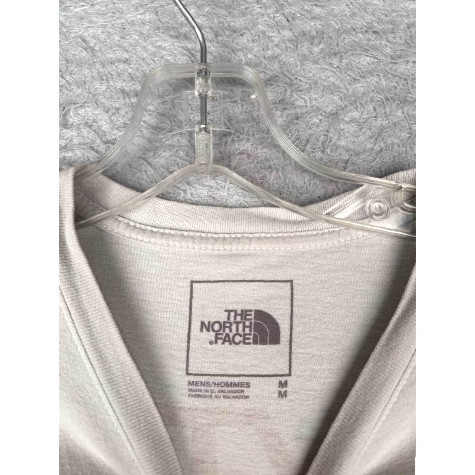 The North Face The North Face Men's T-Shirt Medium White Short Sleeve Crew Neck Outdoor Breathable 100% Cotton Size US M / EU 48-50 / 2 - 7 Thumbnail