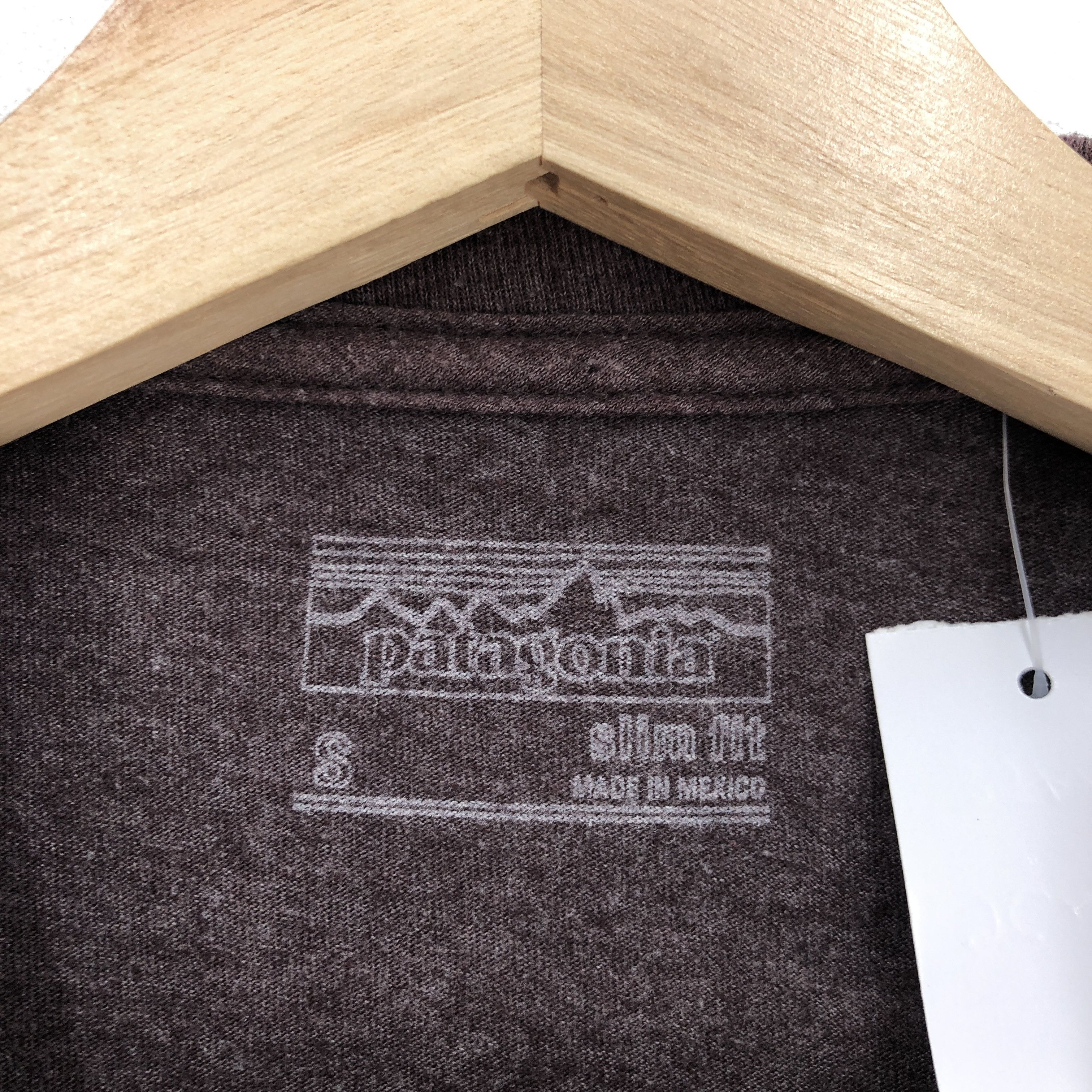 Patagonia Vintage Y2K Patagonia T Shirt Patagonia Tees Patagonia Tees Size S / US 4 / IT 40 - 3 Thumbnail
