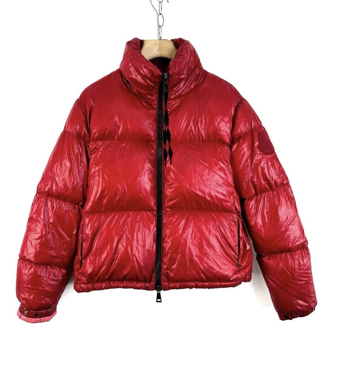 Moncler Red Puffy Winter Jacket Size S Size US S / EU 44-46 / 1 - 1 Thumbnail