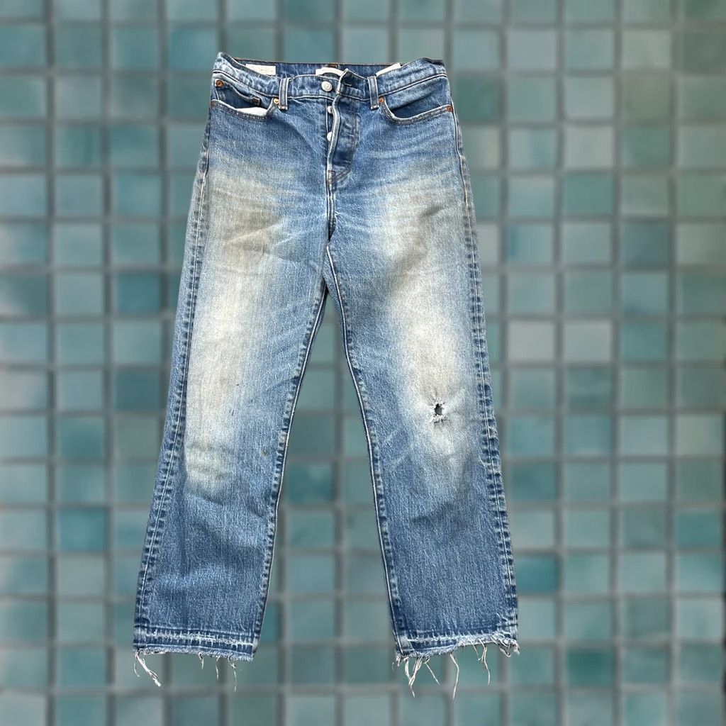 Levi's Levi's Jeans Womens Blue 28 Wedgie Straight Leg Distressed Stretch Denim Cotton Size 26" / US 2 / IT 38 - 1 Thumbnail