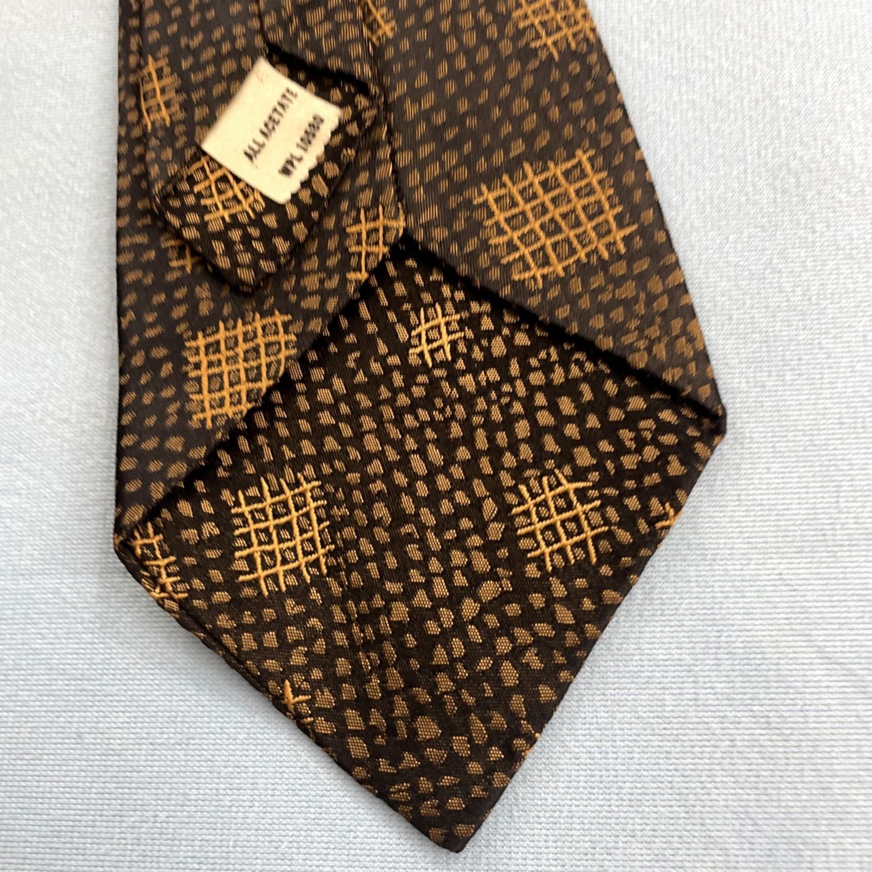 MCM VINTAGE MCM Tie Neckwear Silk Brown Bronze 60s Woven 57" Classic 4x57 Hashtag Foulard Texture Capsule Vintage Geometric Elegant Designer Mens Size ONE SIZE - 7 Thumbnail