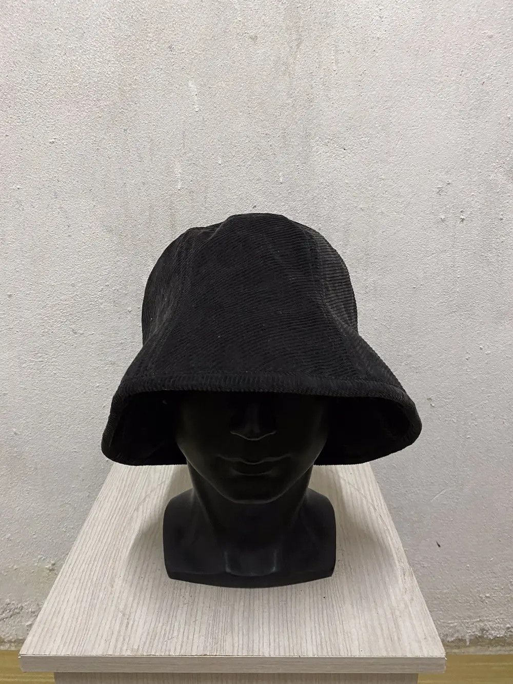 Japanese Brand Iy Basics Plain Design Bucket Hat Size ONE SIZE - 2 Thumbnail