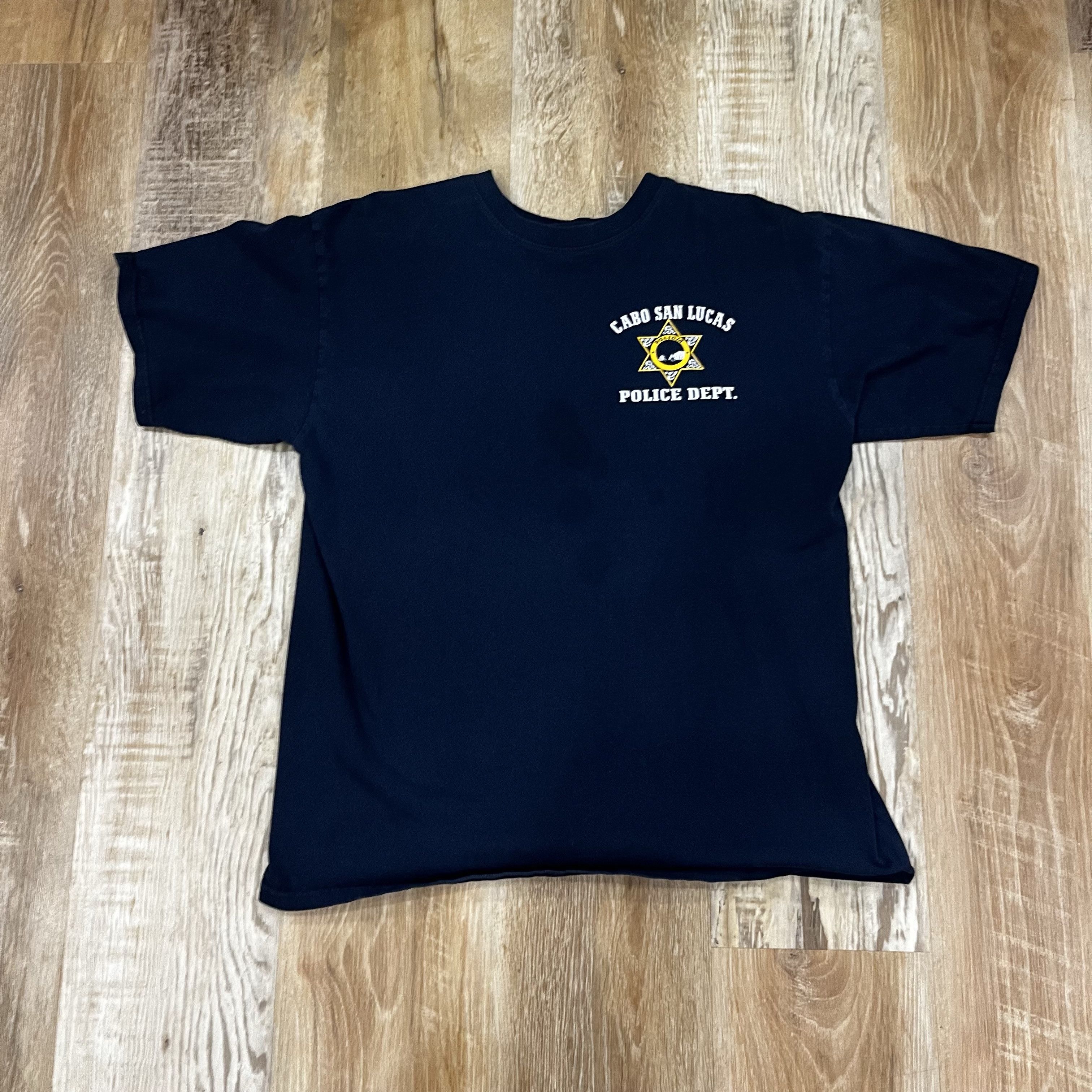 Vintage Cabo San Lucas Police Dept. Graphic Tee Size US L / EU 52-54 / 3 - 1 Thumbnail