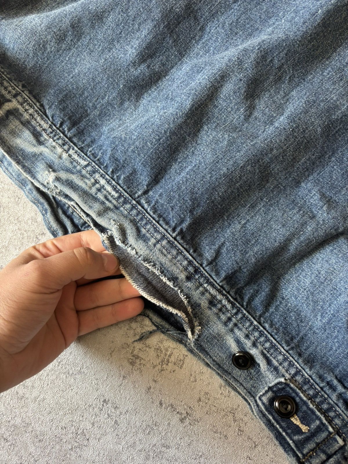 Polo Ralph Lauren VERY RARE POLO RALPH LAUREN DISTRESSED DENIM WORK JACKET Size US L / EU 52-54 / 3 - 11 Thumbnail