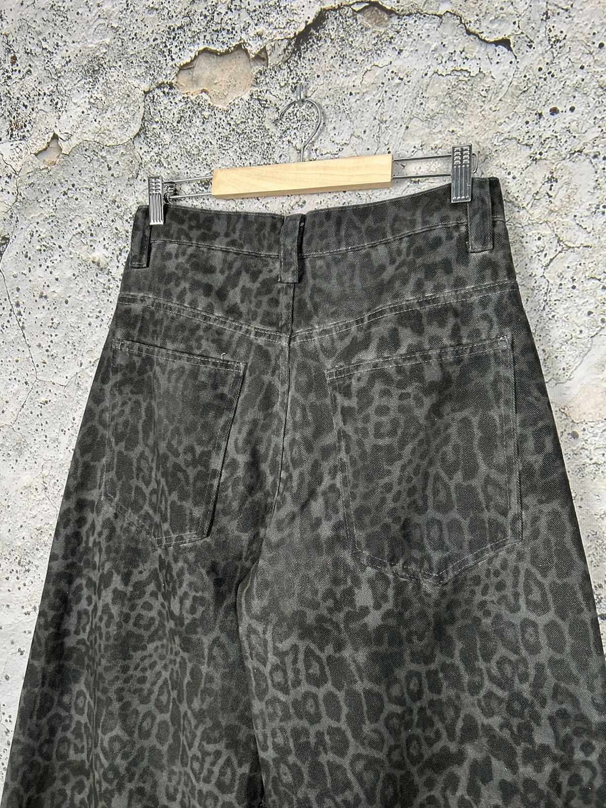 Jaded London Jaded London Colossus Jeans Charcoal Leopard Face Streetwear Size US 28 / EU 44 - 5 Thumbnail
