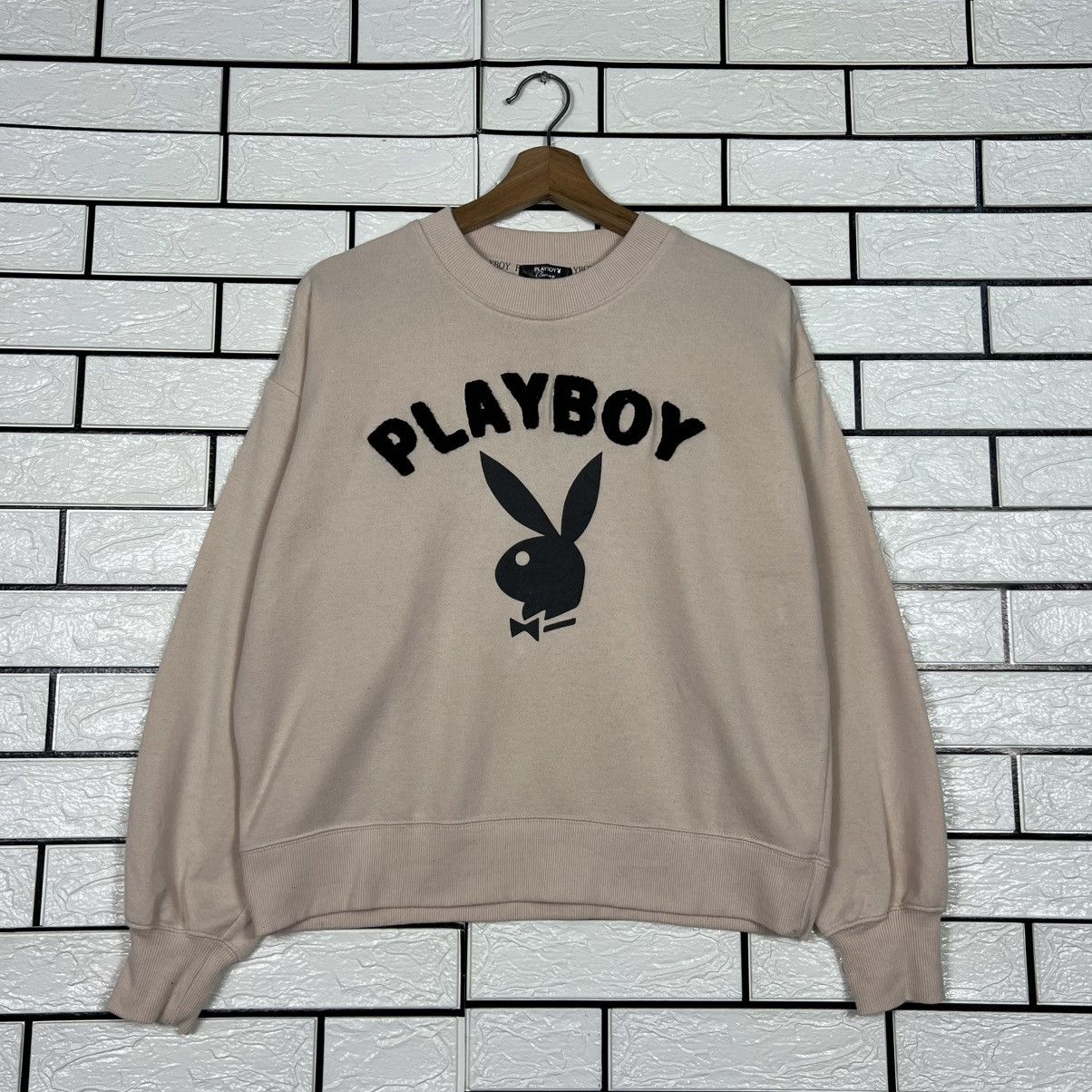 Playboy PLAYBOY Bunny Spellout Big Logo Short Sweatshirt #3952-C180 Size M / US 6-8 / IT 42-44 - 1 Thumbnail