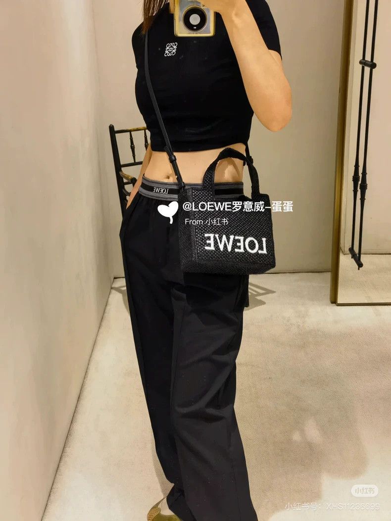 Loewe LOEWE sizeXS Black elastic waist straight leg pants Size 25" / US 0 / IT 36 - 8 Thumbnail