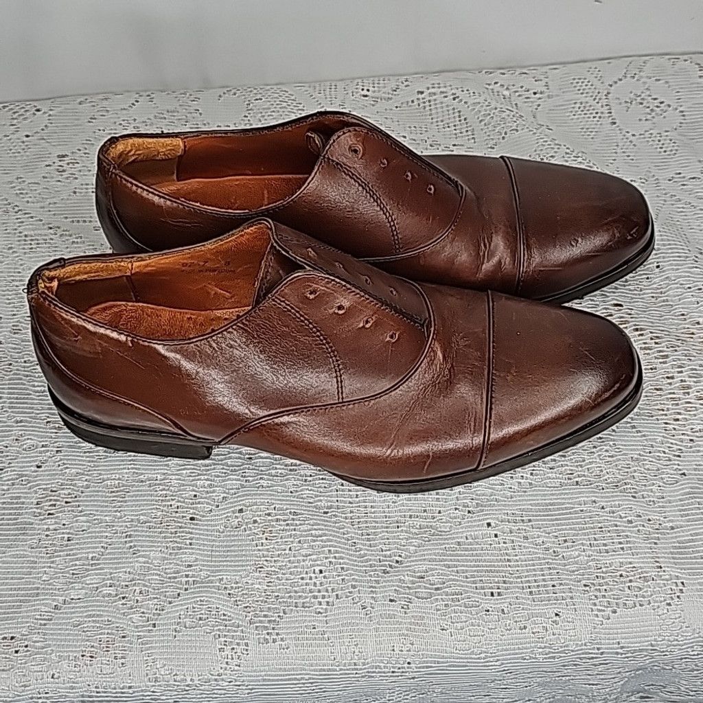 Wolf & Shepherd Wolf & Shepherd brown leather cap toe Oxford dress shoes 8 Size US 8 / EU 41 - 1 Thumbnail