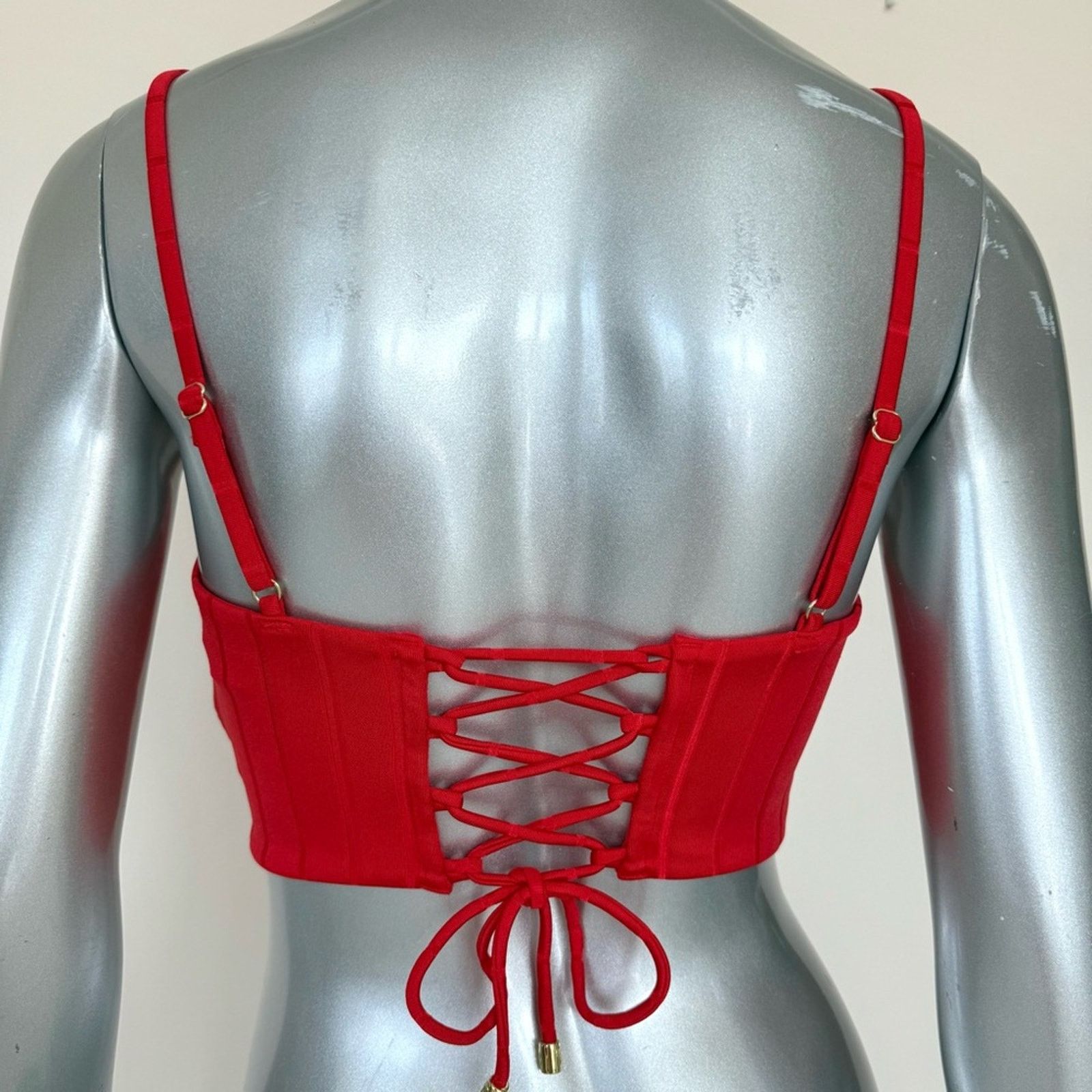 Other NEW!! Beach Bunny women swim top size M Retail 225$ Size M / US 6-8 / IT 42-44 - 3 Thumbnail