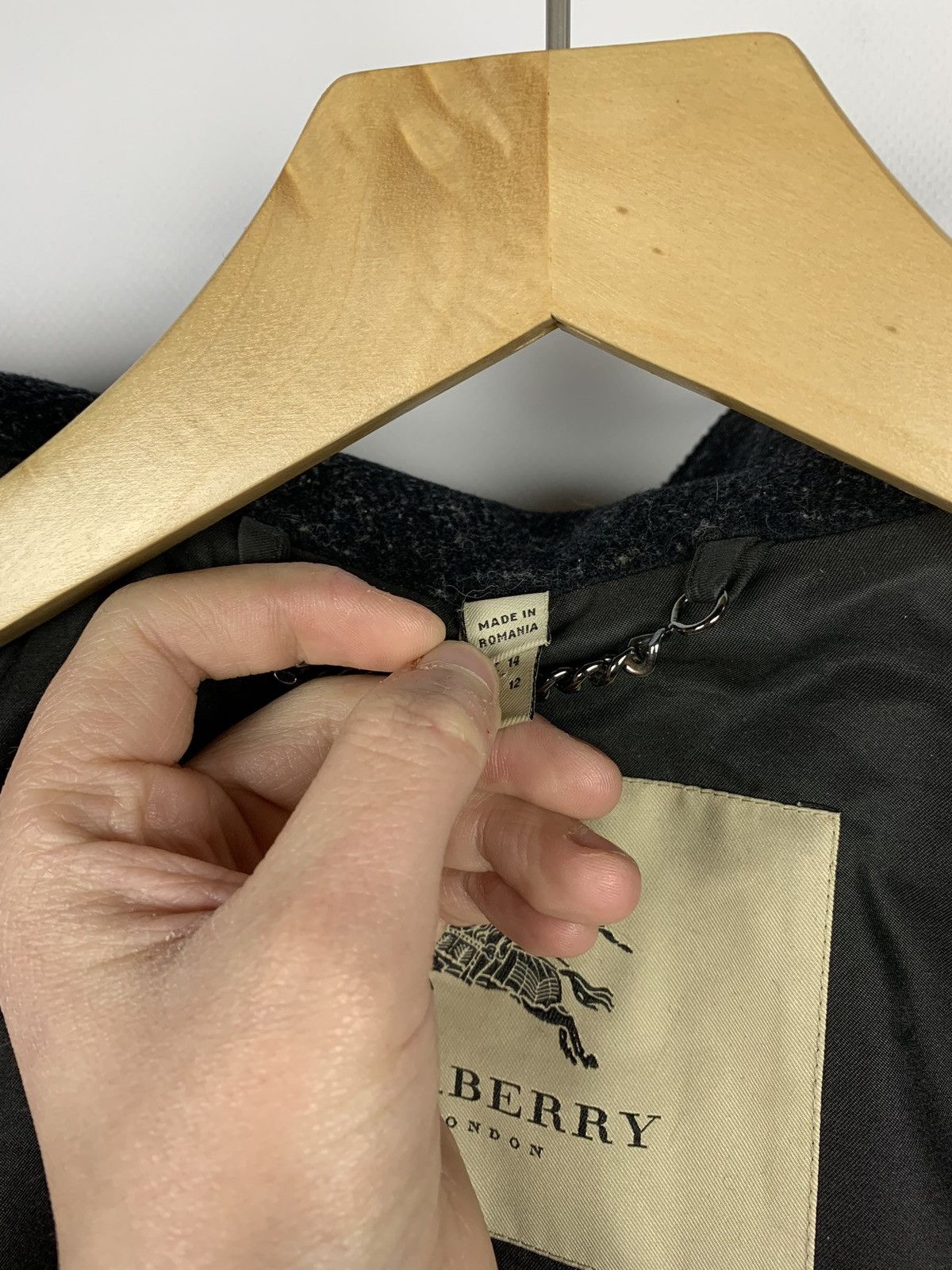Burberry Burberry London Duffle Coat Wool Sz IT 46 Black Hooded 90’s Size L / US 10 / IT 46 - 14 Thumbnail
