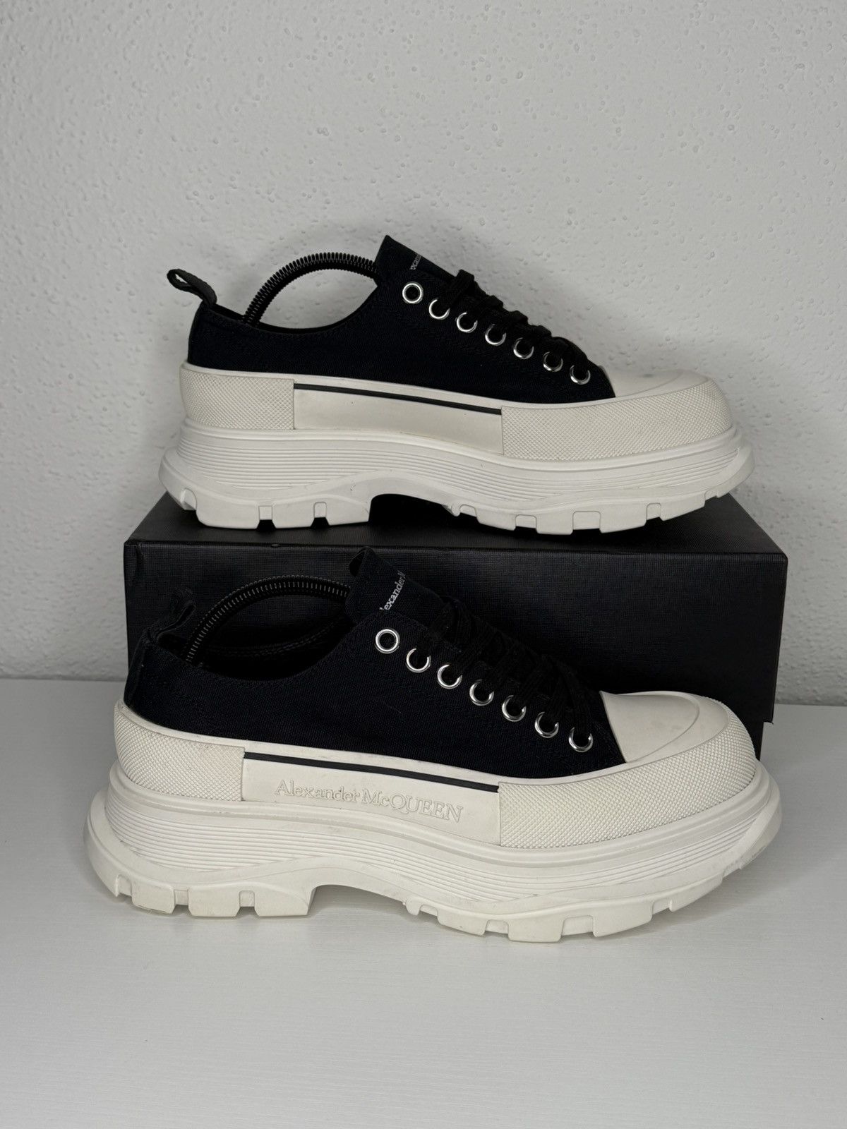 Alexander McQueen Alexander McQueen Tread Slick Sneakers Size US 10 / EU 43 - 8 Thumbnail