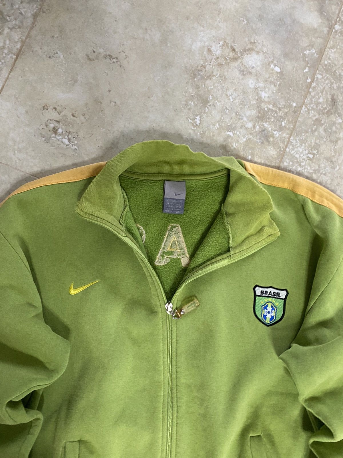 Nike Vintage Nike BRASIL Zip Hoodie Big Logo Cropped Streetwear Size US L / EU 52-54 / 3 - 6 Thumbnail