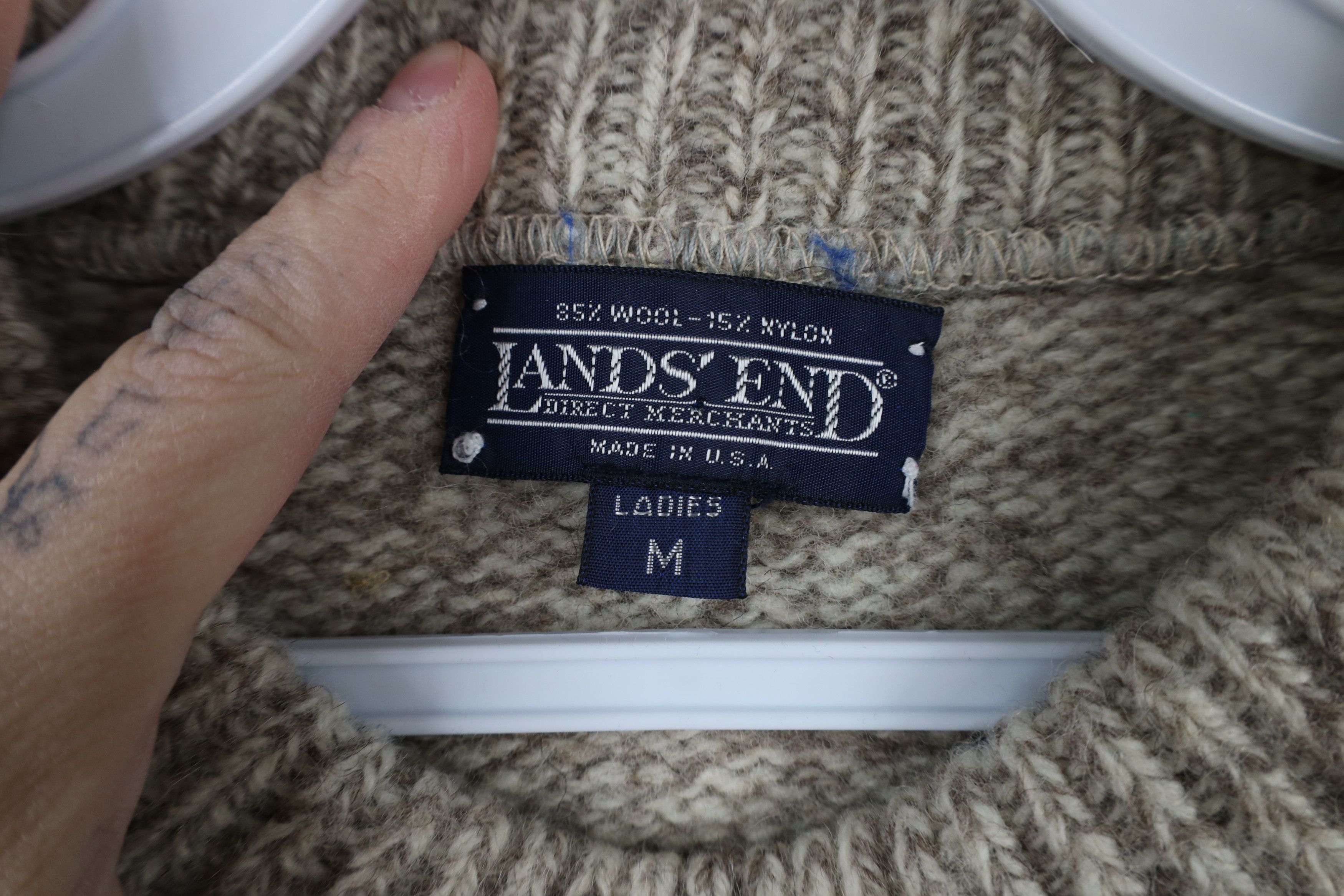 Lands' End × Vintage Vintage 90s Lands End Crewneck Sweater Oatmeal Brown USA Size M / US 6-8 / IT 42-44 - 4 Thumbnail